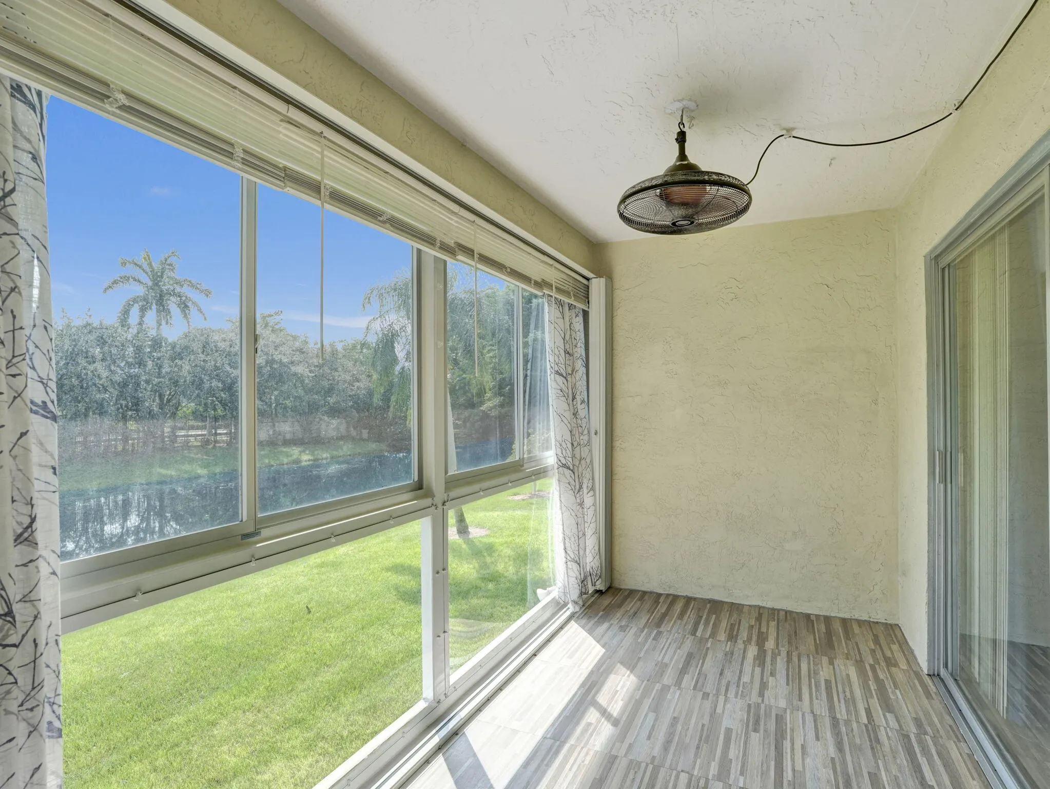 2707 Nassau Bend