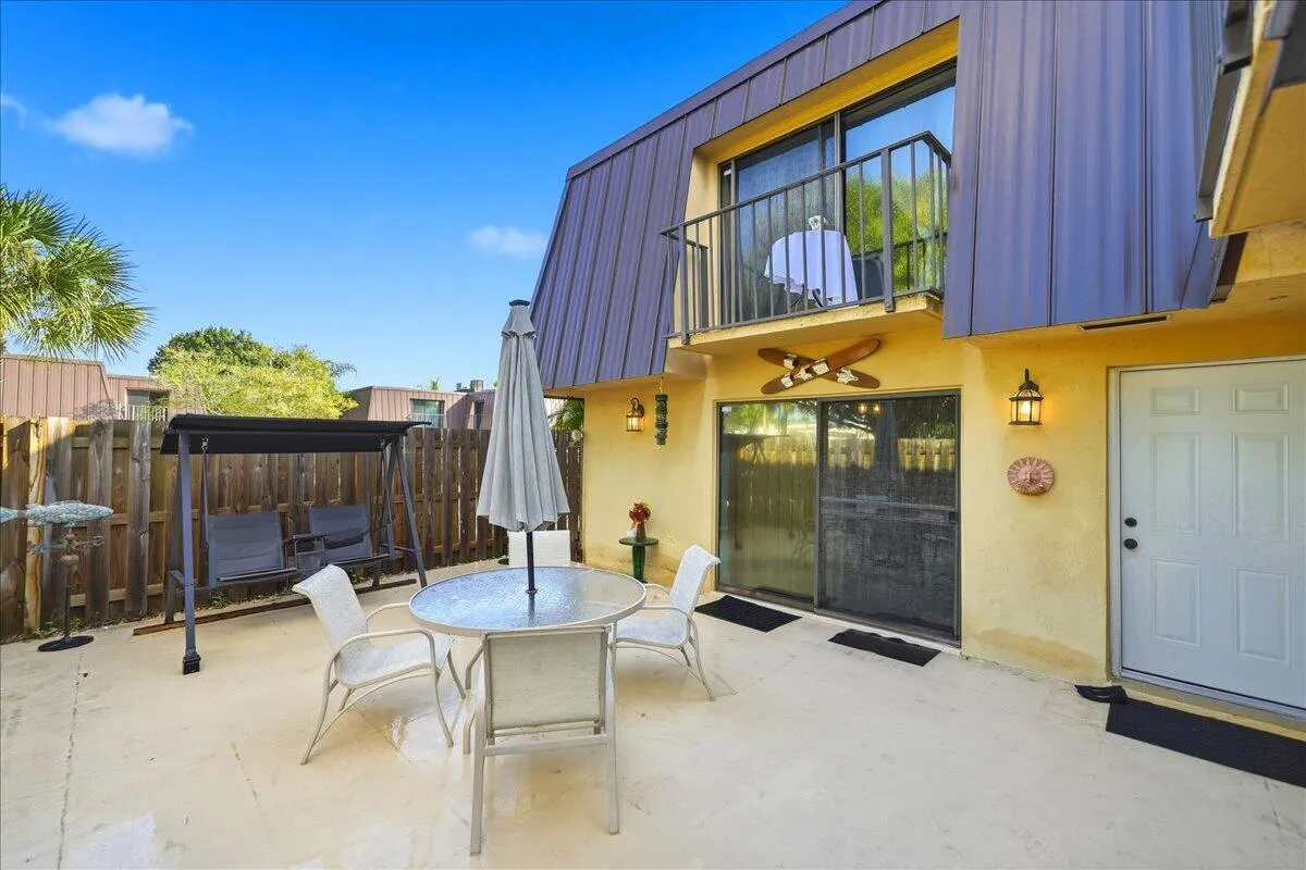 5714 SE Windsong Lane #327