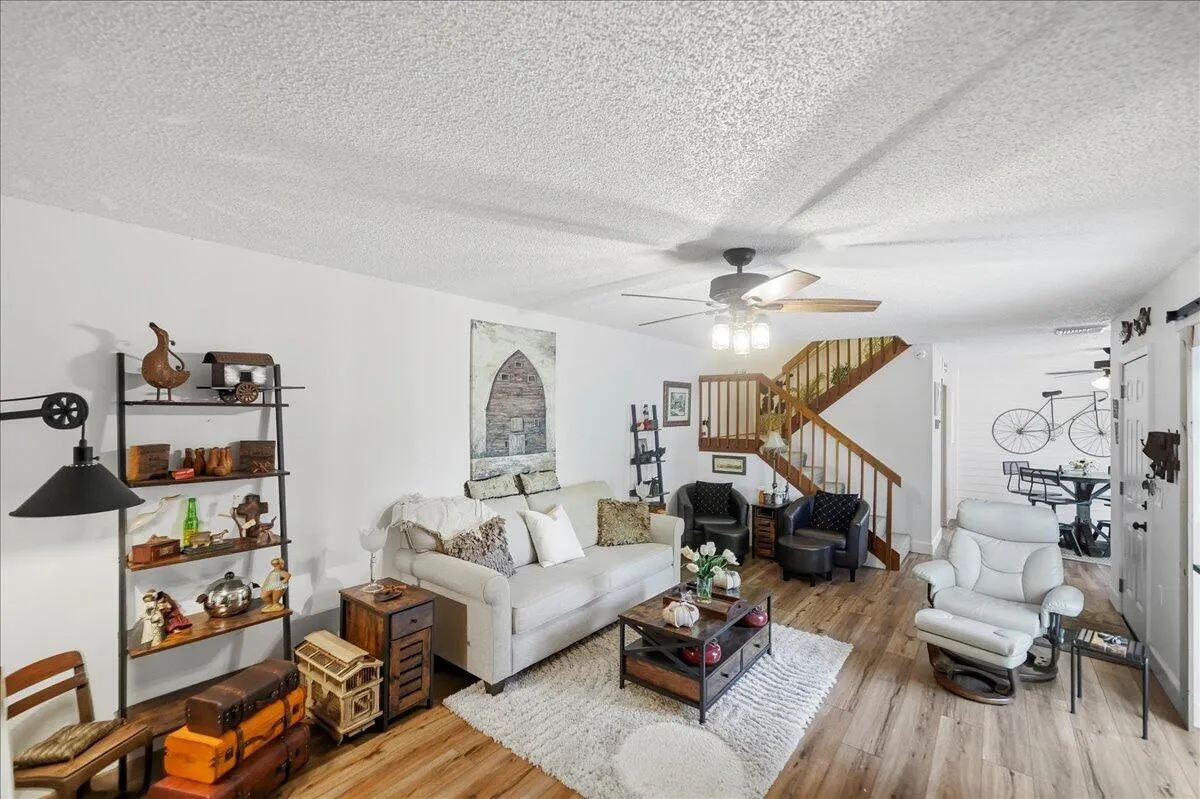 5714 SE Windsong Lane #327