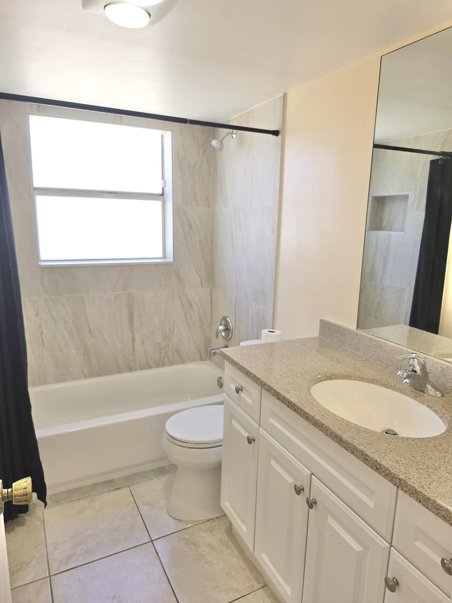 104 SE 10TH Street #101