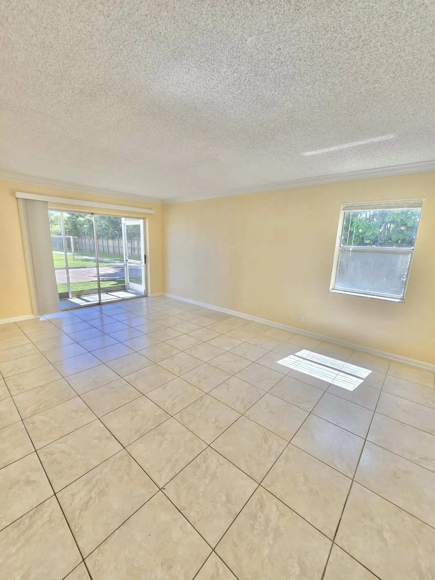 104 SE 10TH Street #101