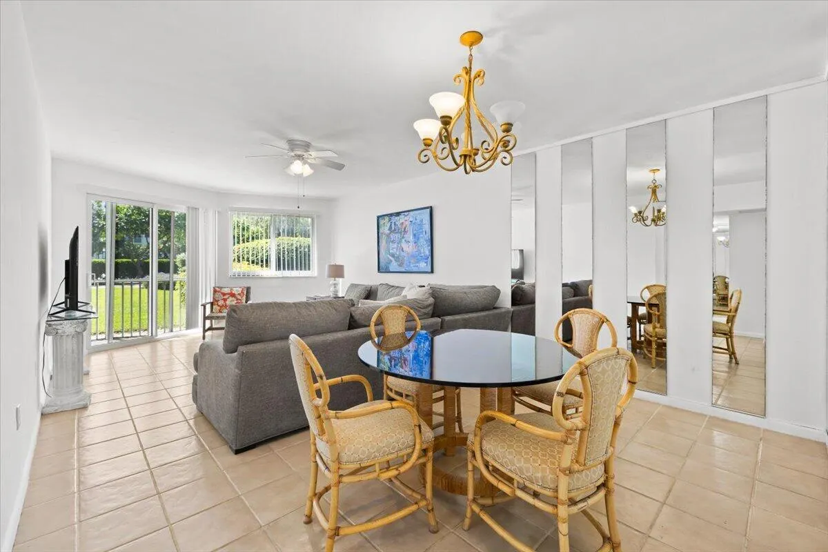 2700 Banyan Road #c 3