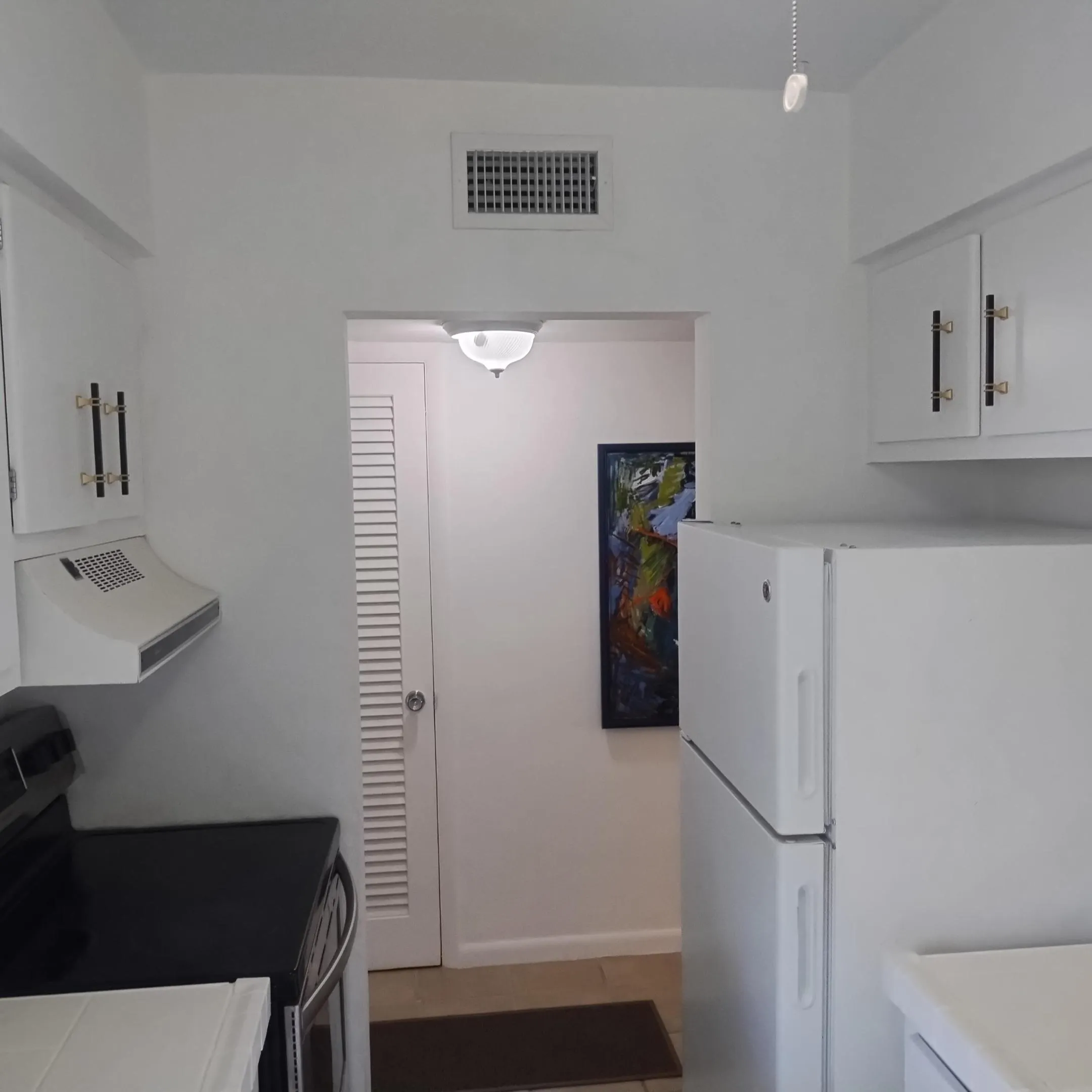 2700 Banyan Road #c 3