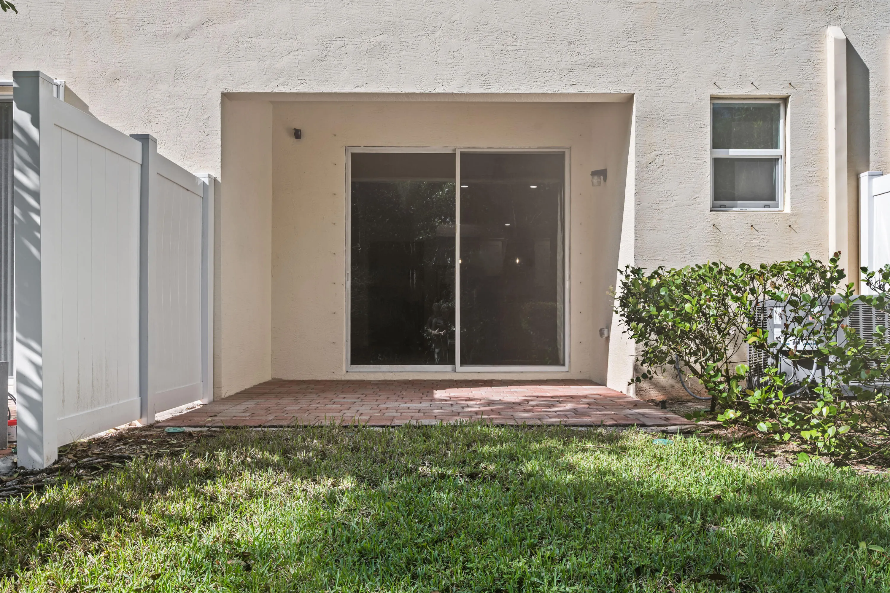 3091 SW Otter Lane