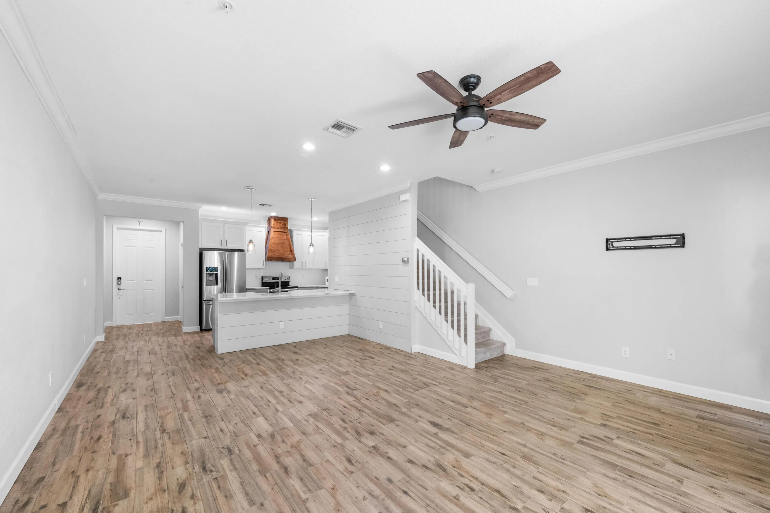 3091 SW Otter Lane
