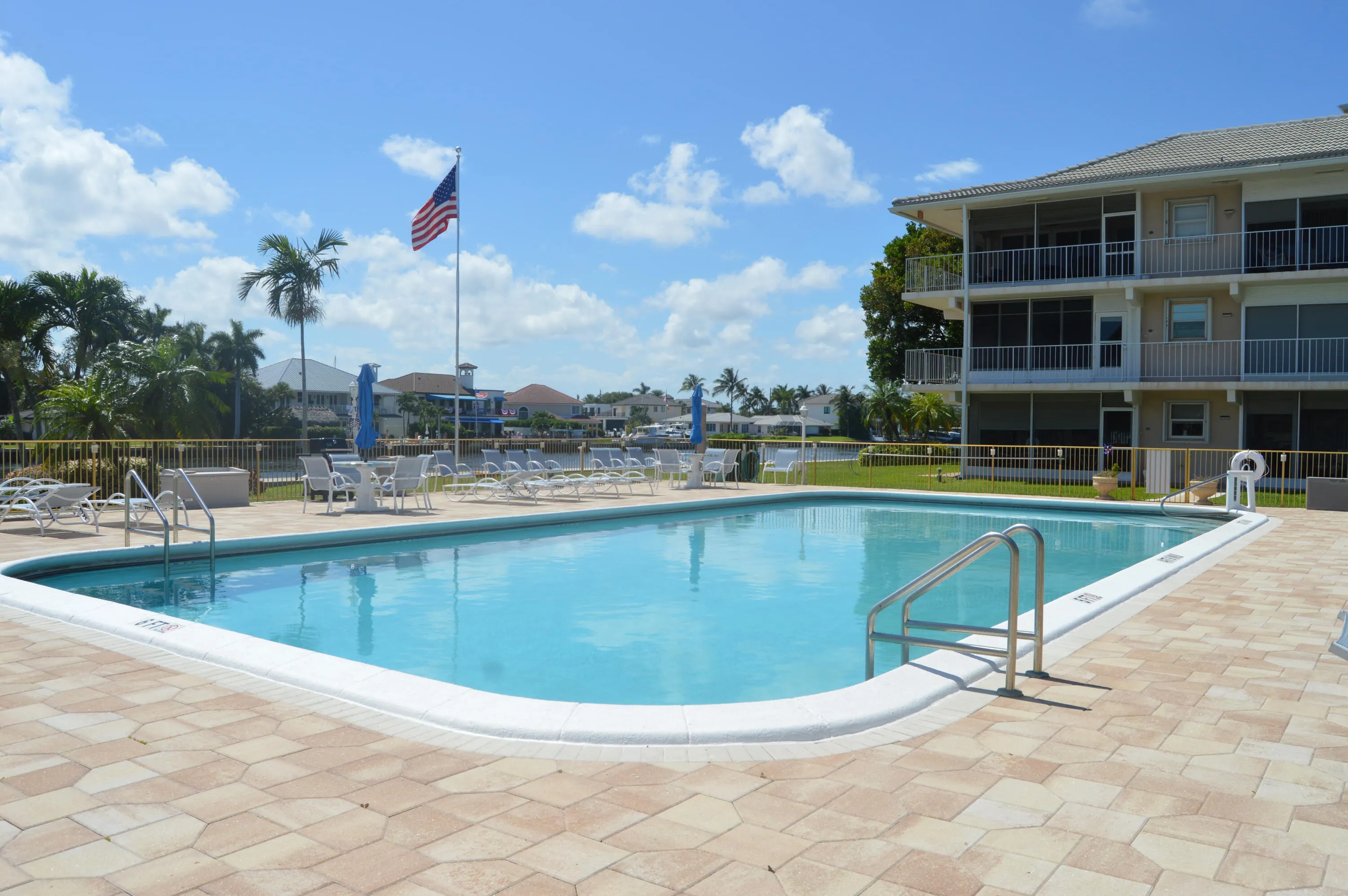 745 SE 19TH Avenue #120