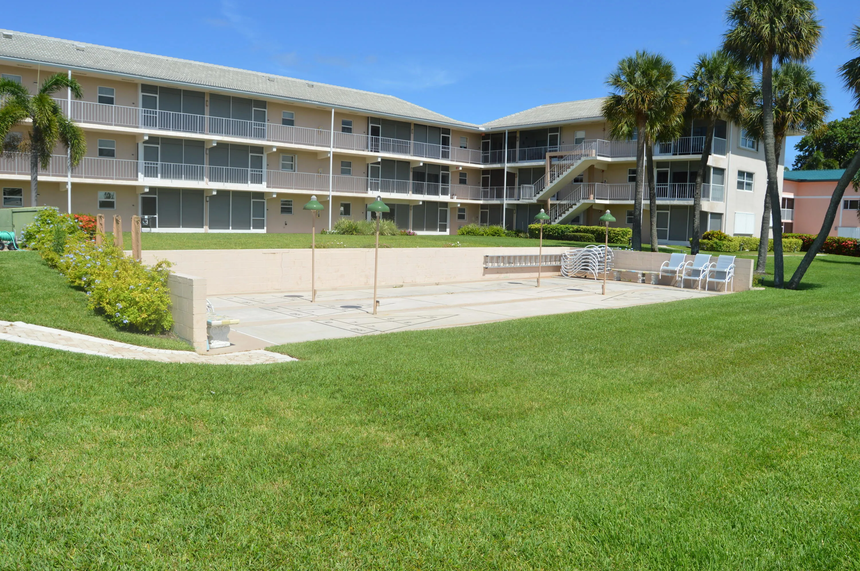 745 SE 19TH Avenue #120