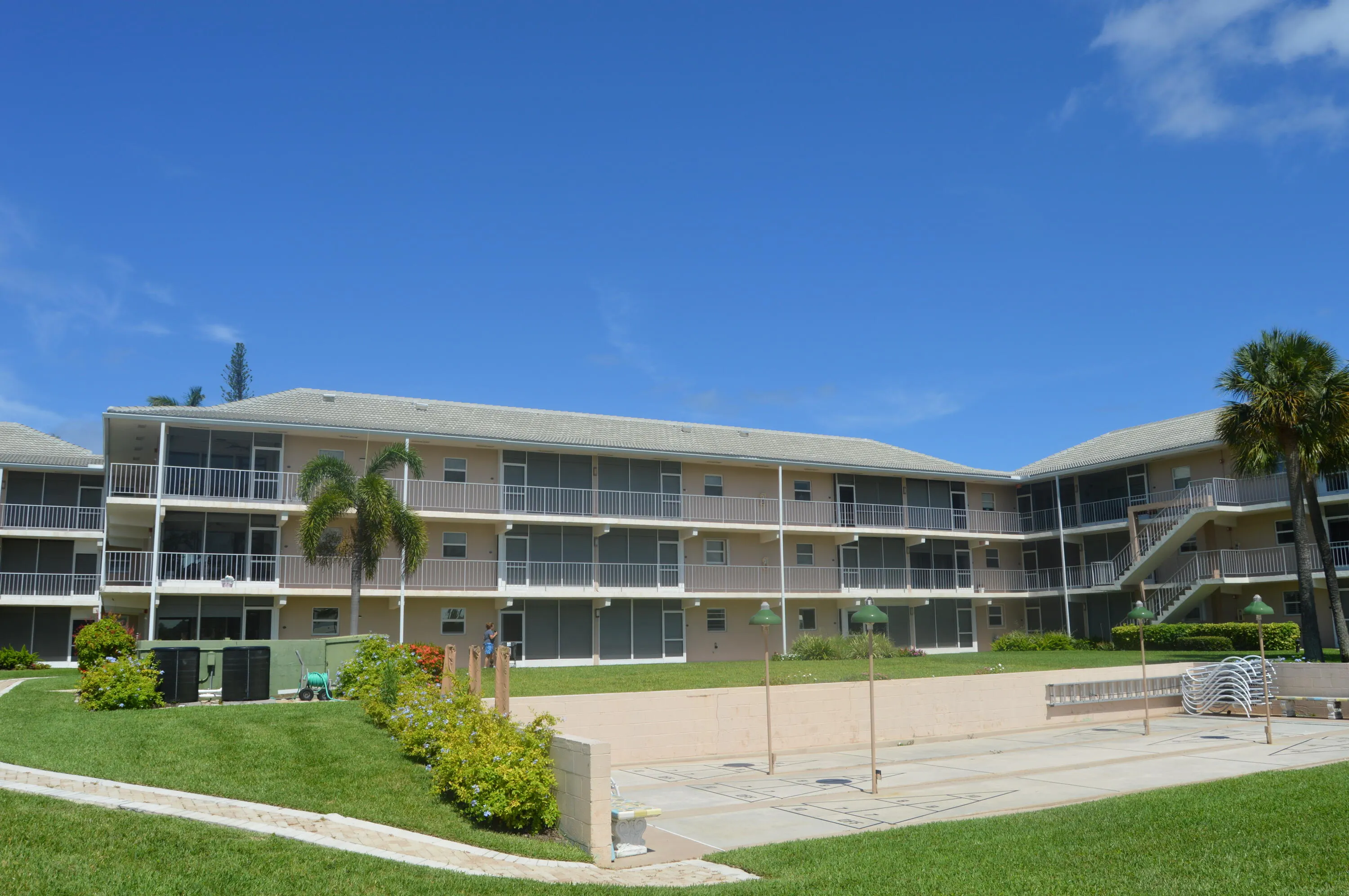 745 SE 19TH Avenue #120