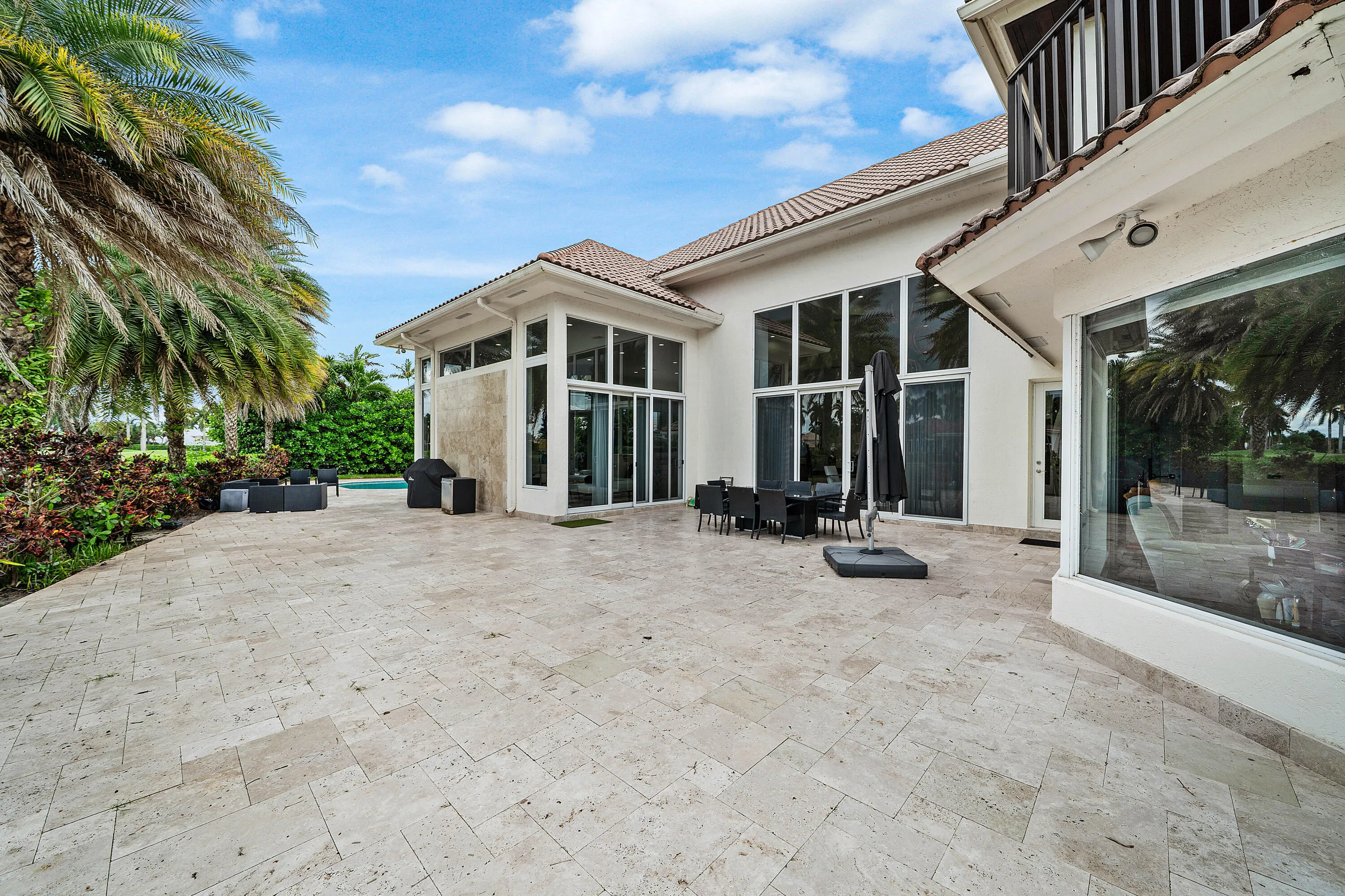 7080 Lions Head Lane