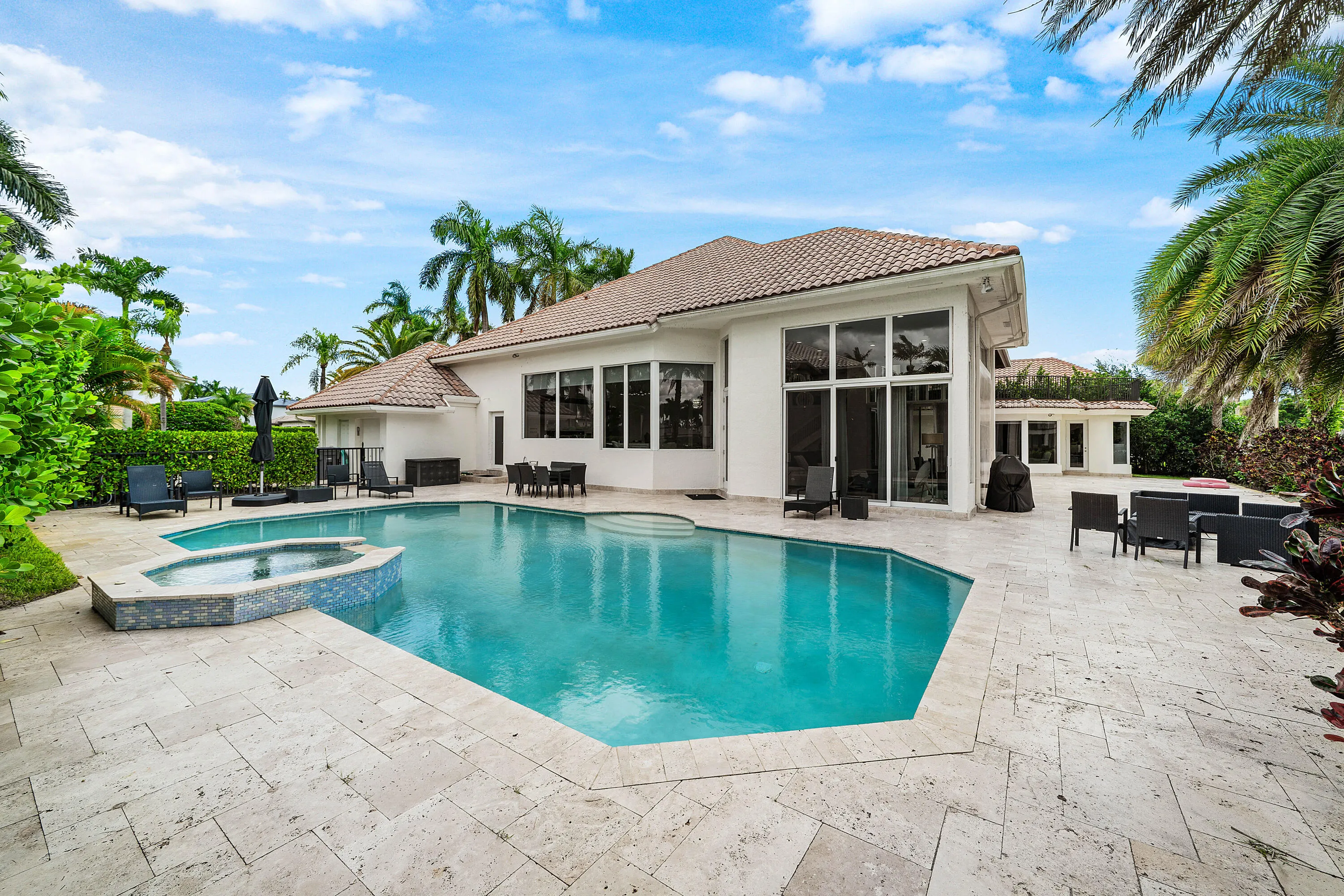 7080 Lions Head Lane
