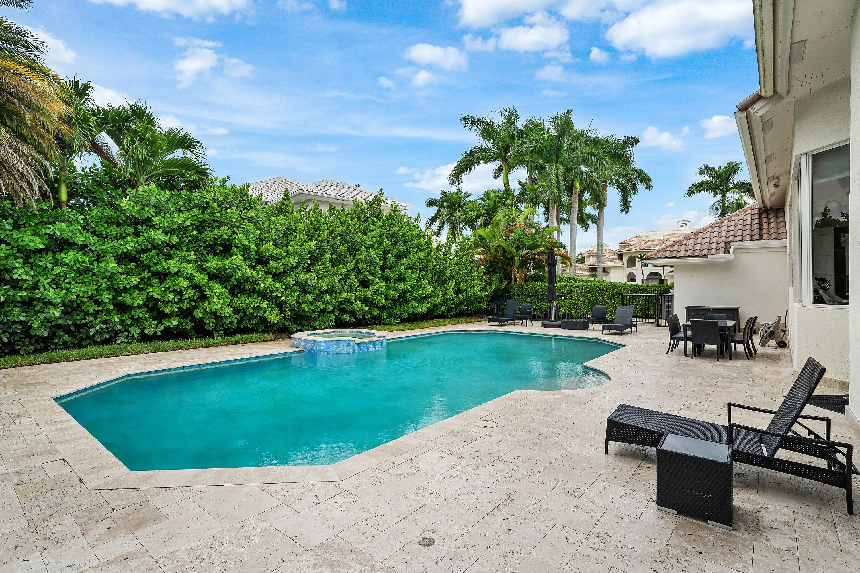 7080 Lions Head Lane