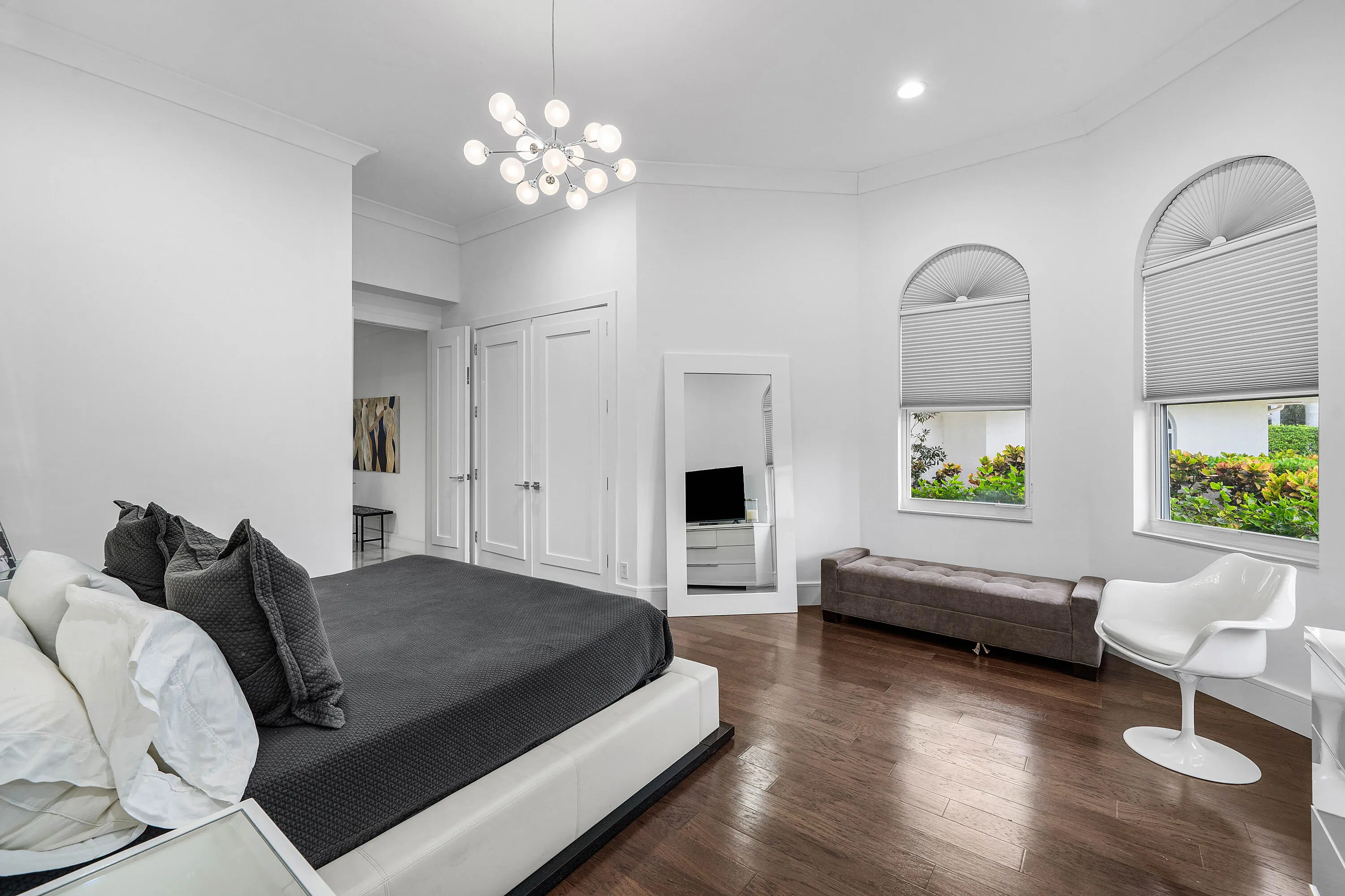 7080 Lions Head Lane