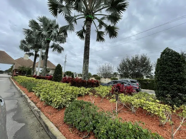 120 Preston Way