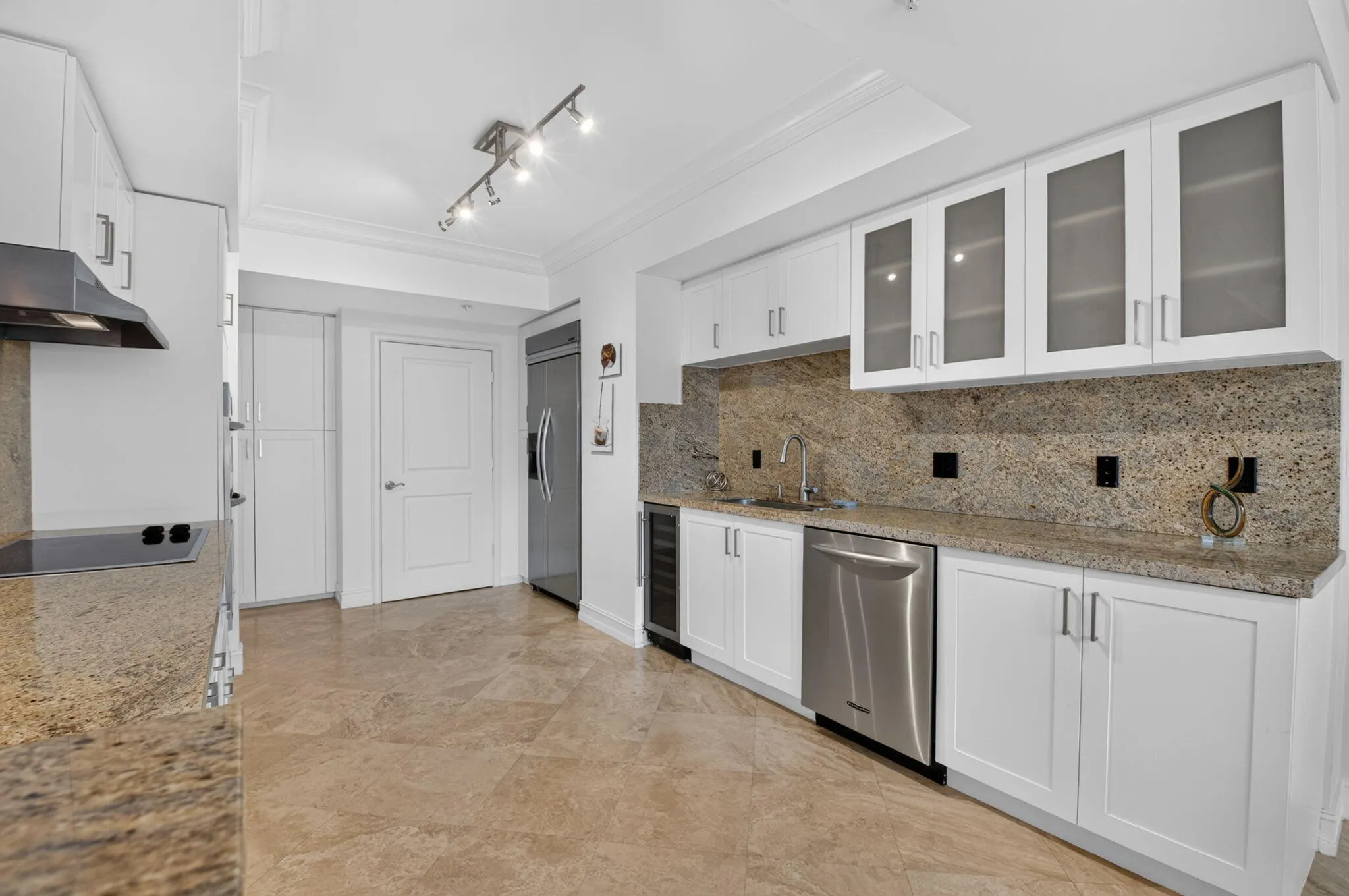 99 SE Mizner Boulevard #Ph37