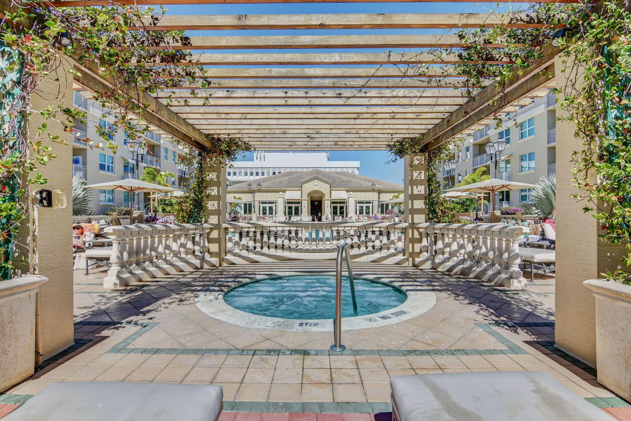 99 SE Mizner Boulevard #Ph37