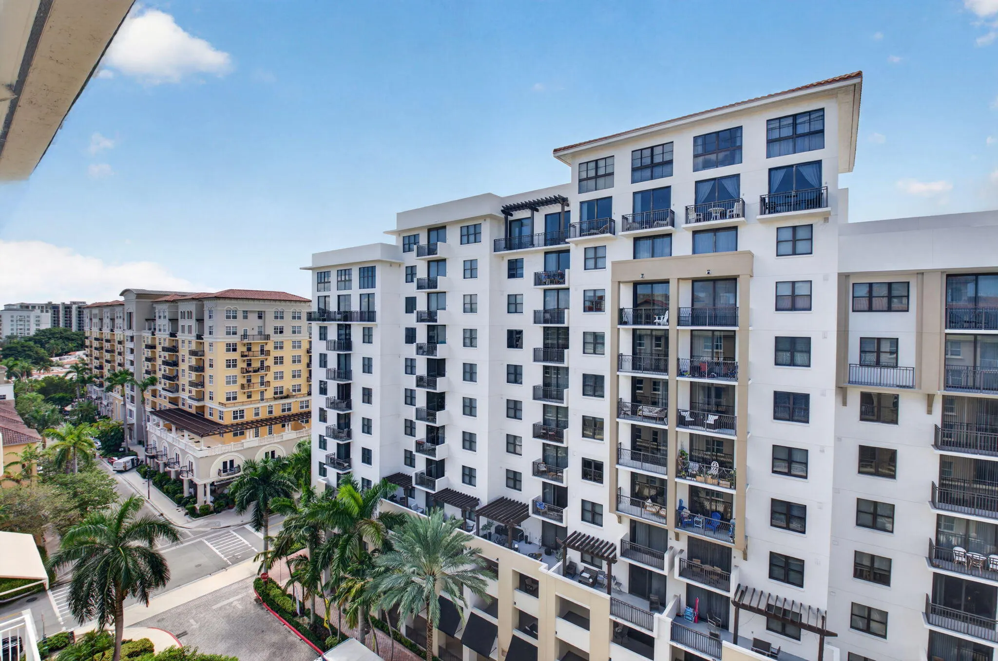99 SE Mizner Boulevard #Ph37