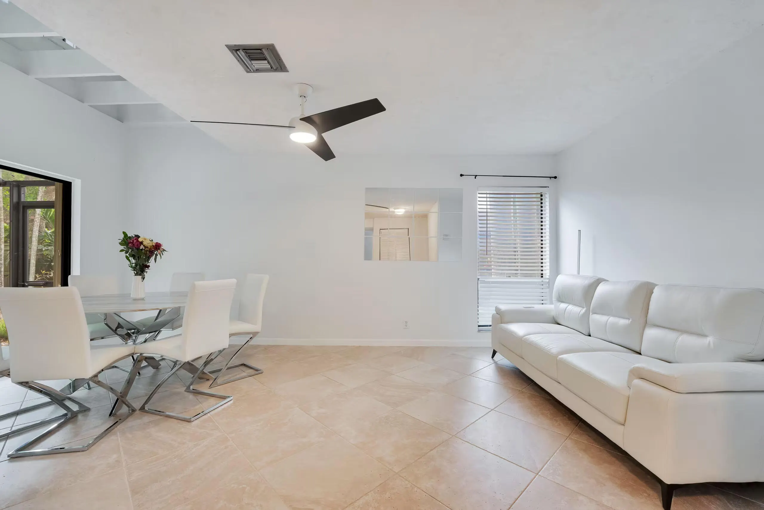 4966 NW 6TH Street