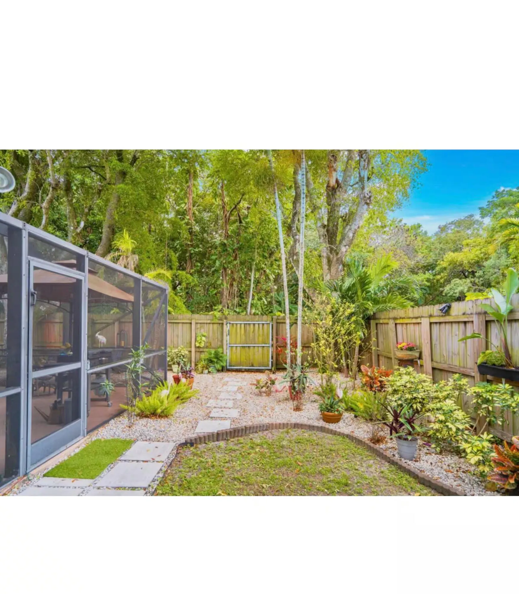 4966 NW 6TH Street