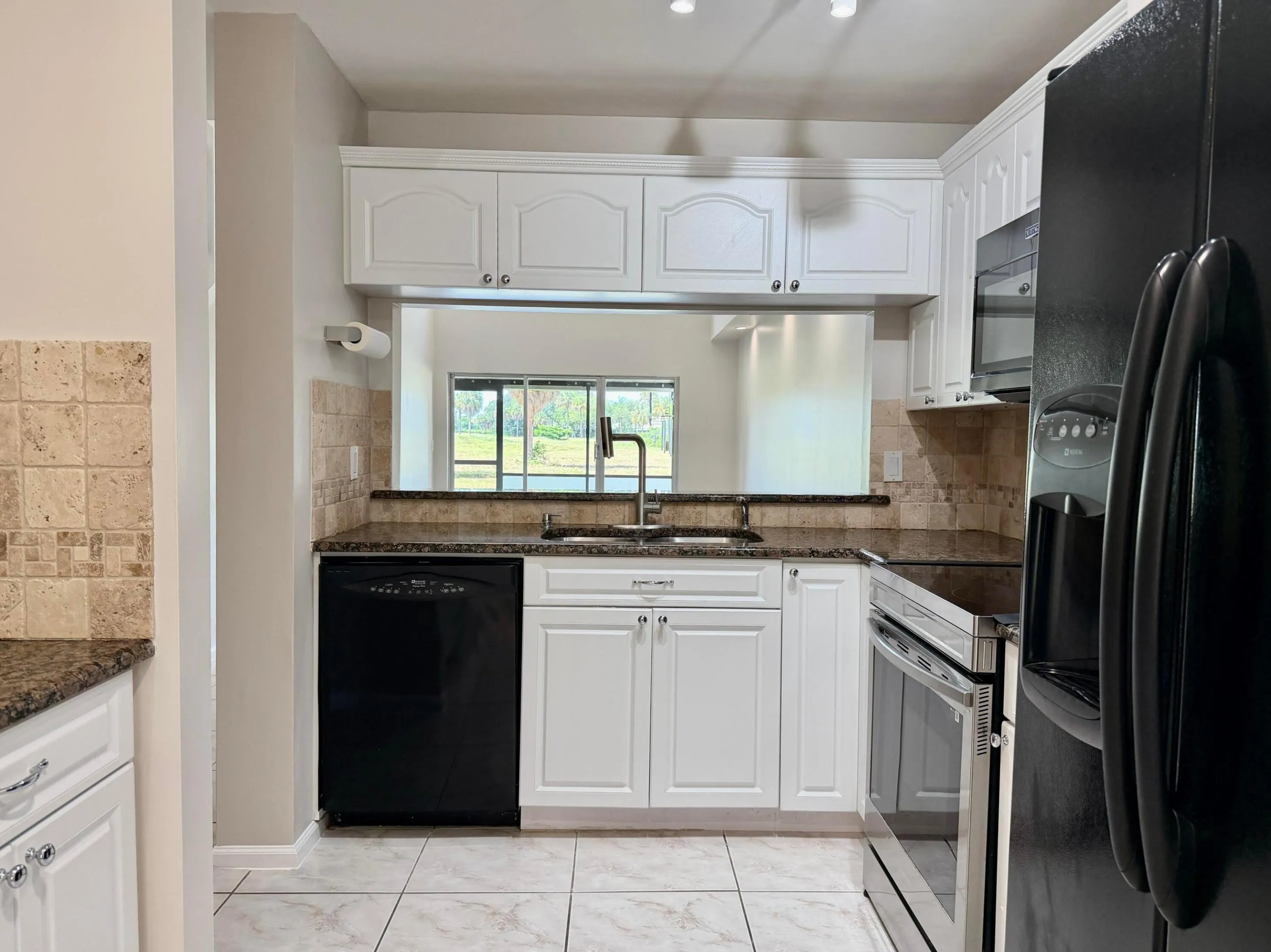 7426 PINEWALK Drive S #19-4