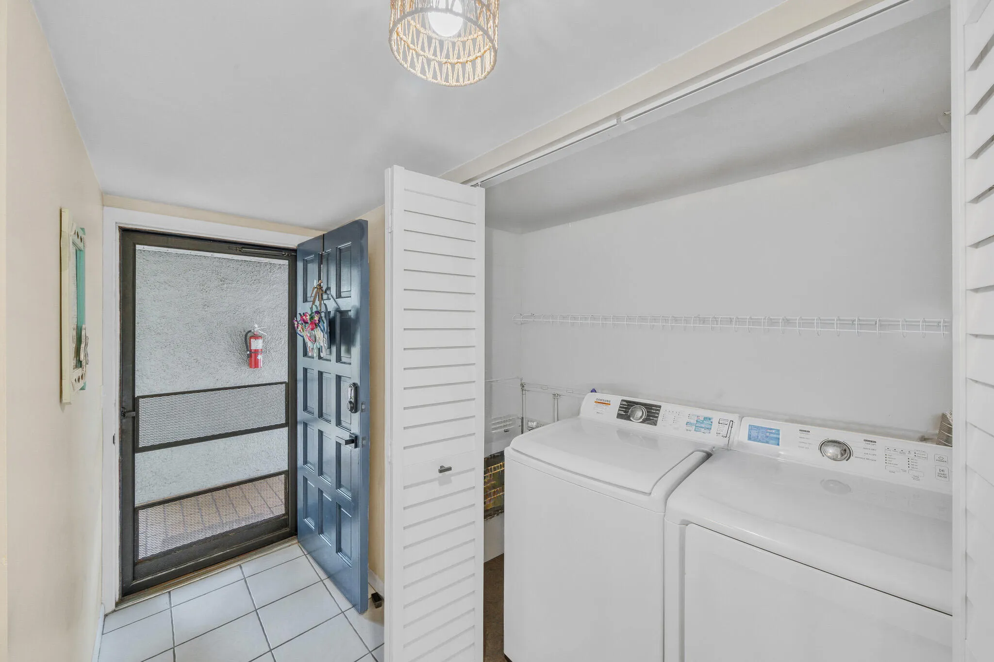 4833 Esedra Court #305