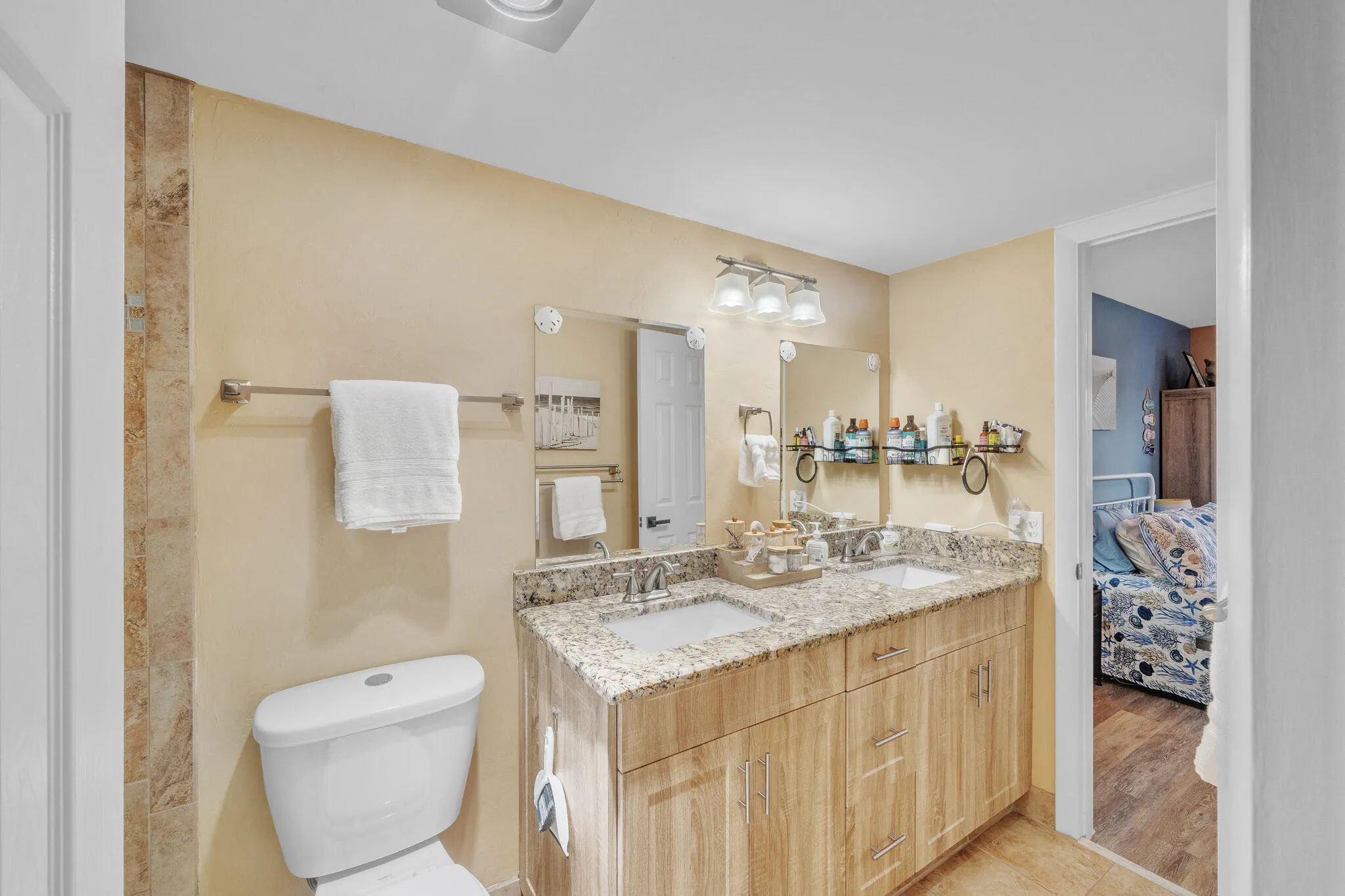 4833 Esedra Court #305