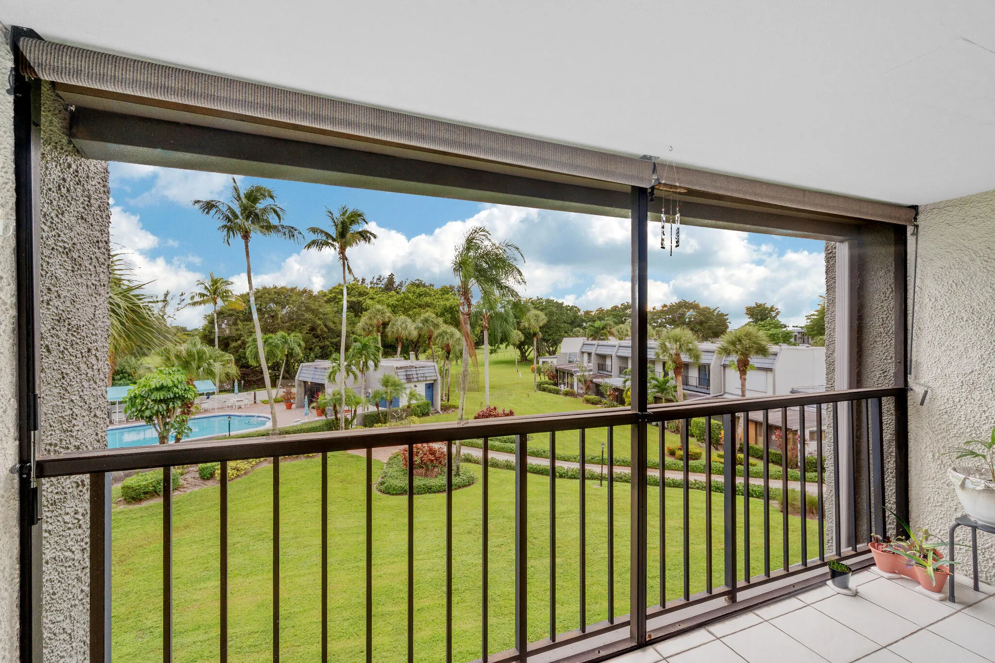 4833 Esedra Court #305