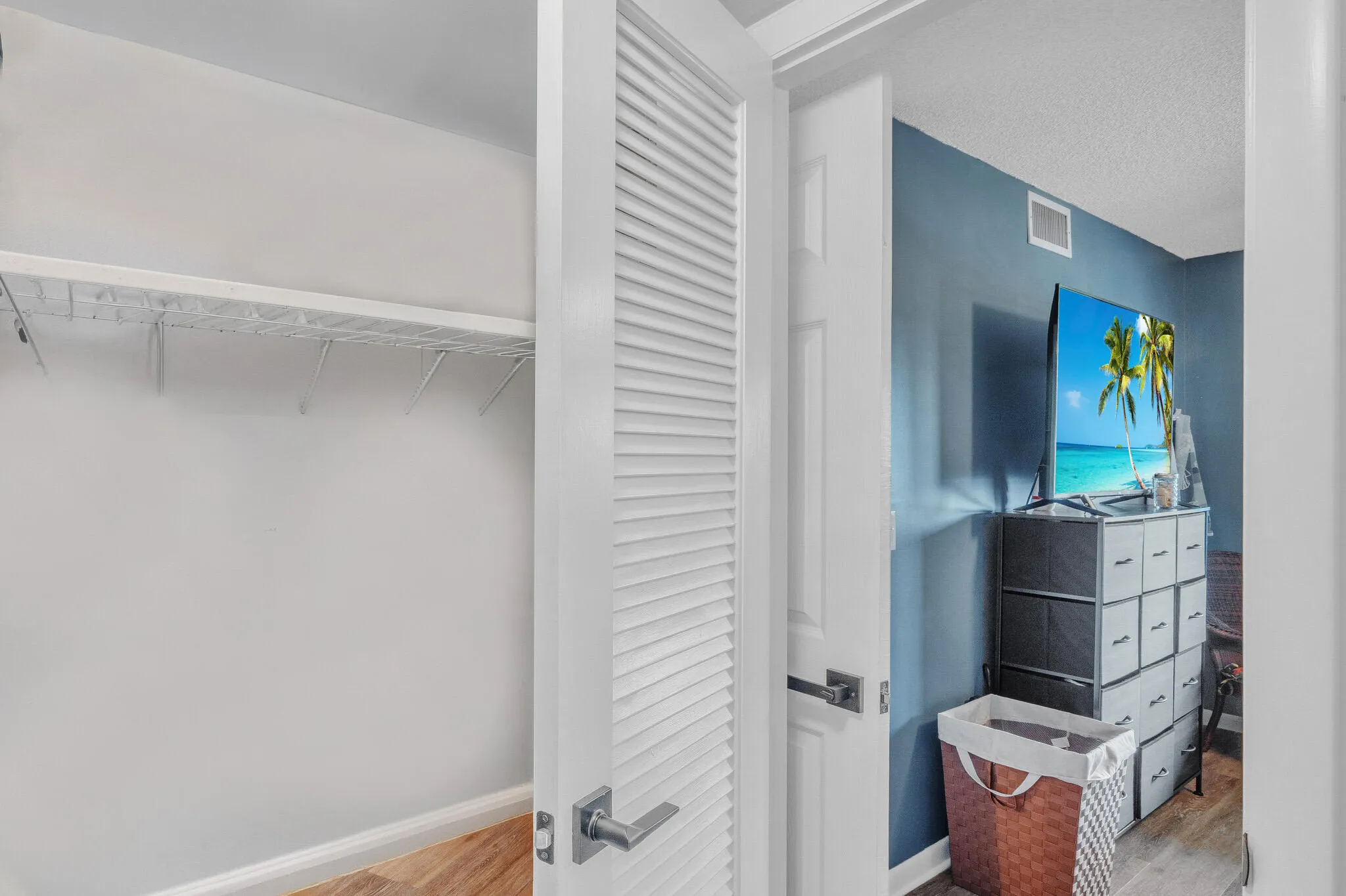 4833 Esedra Court #305