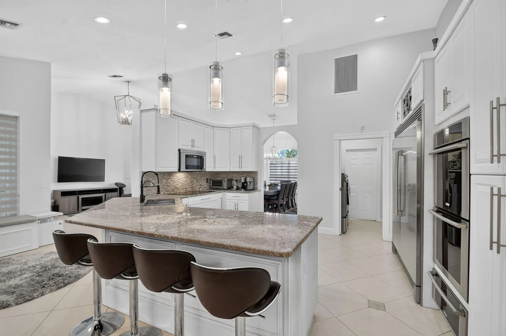 2676 YARMOUTH Drive