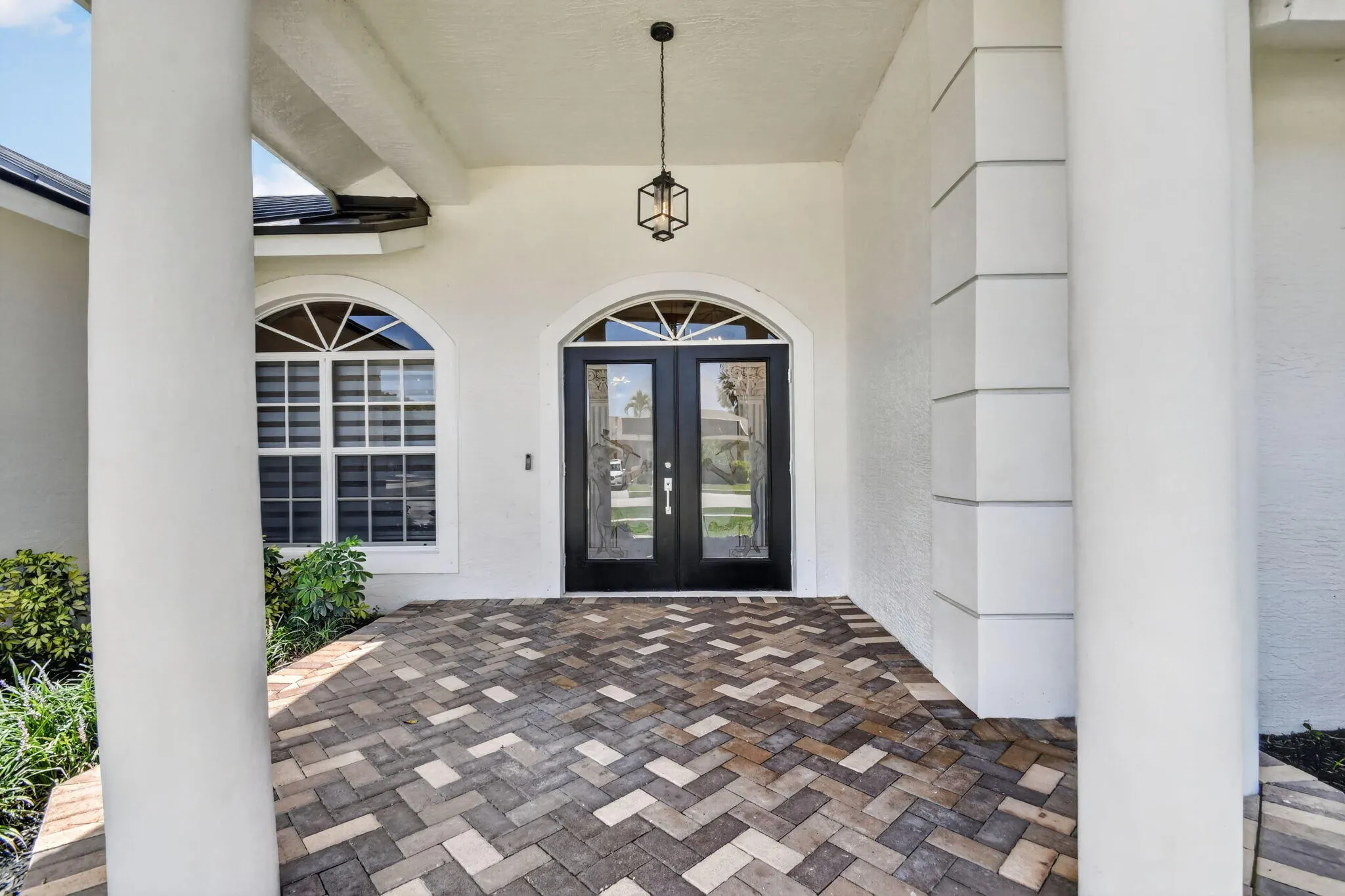 2676 YARMOUTH Drive