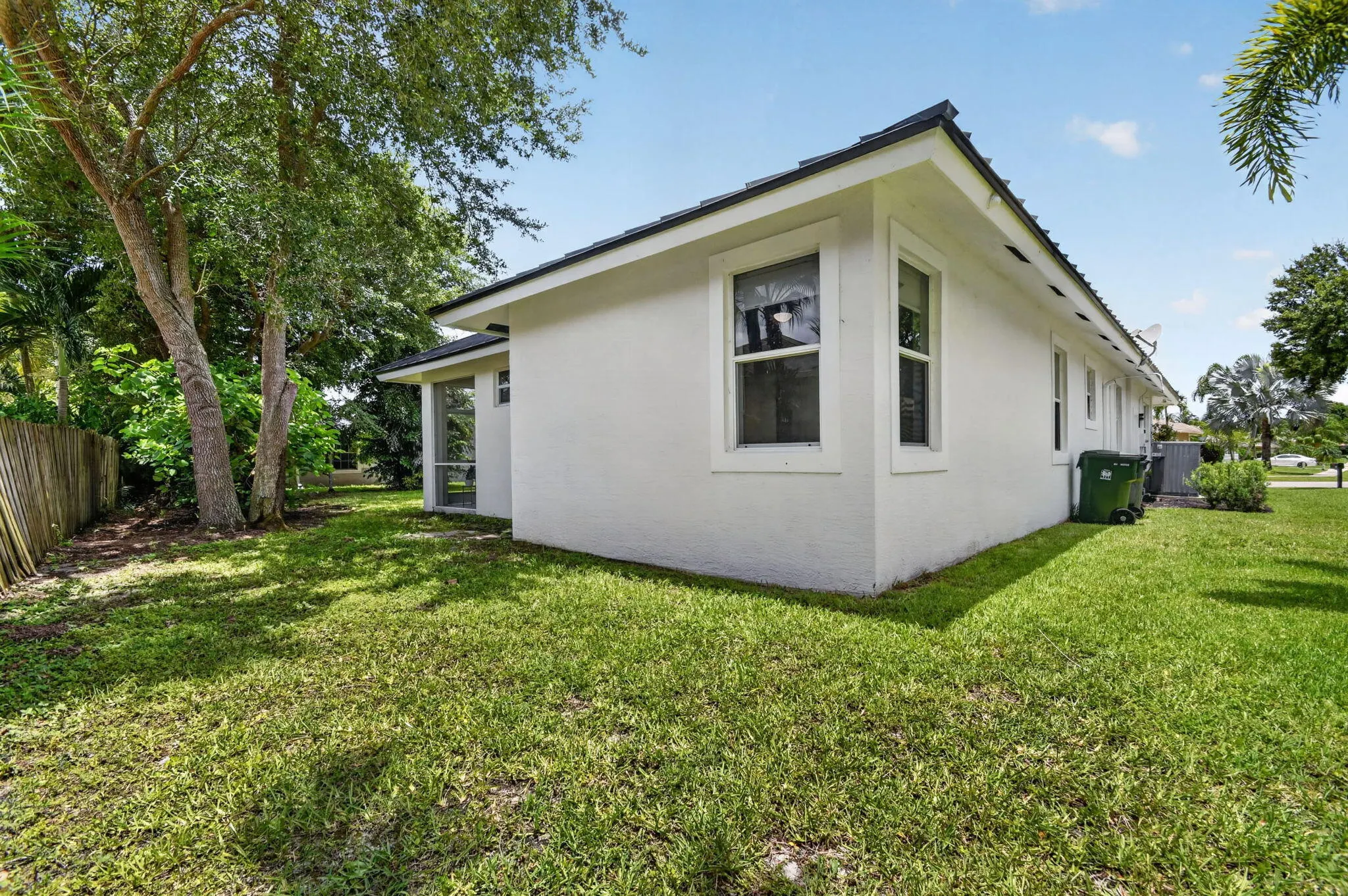 2676 YARMOUTH Drive