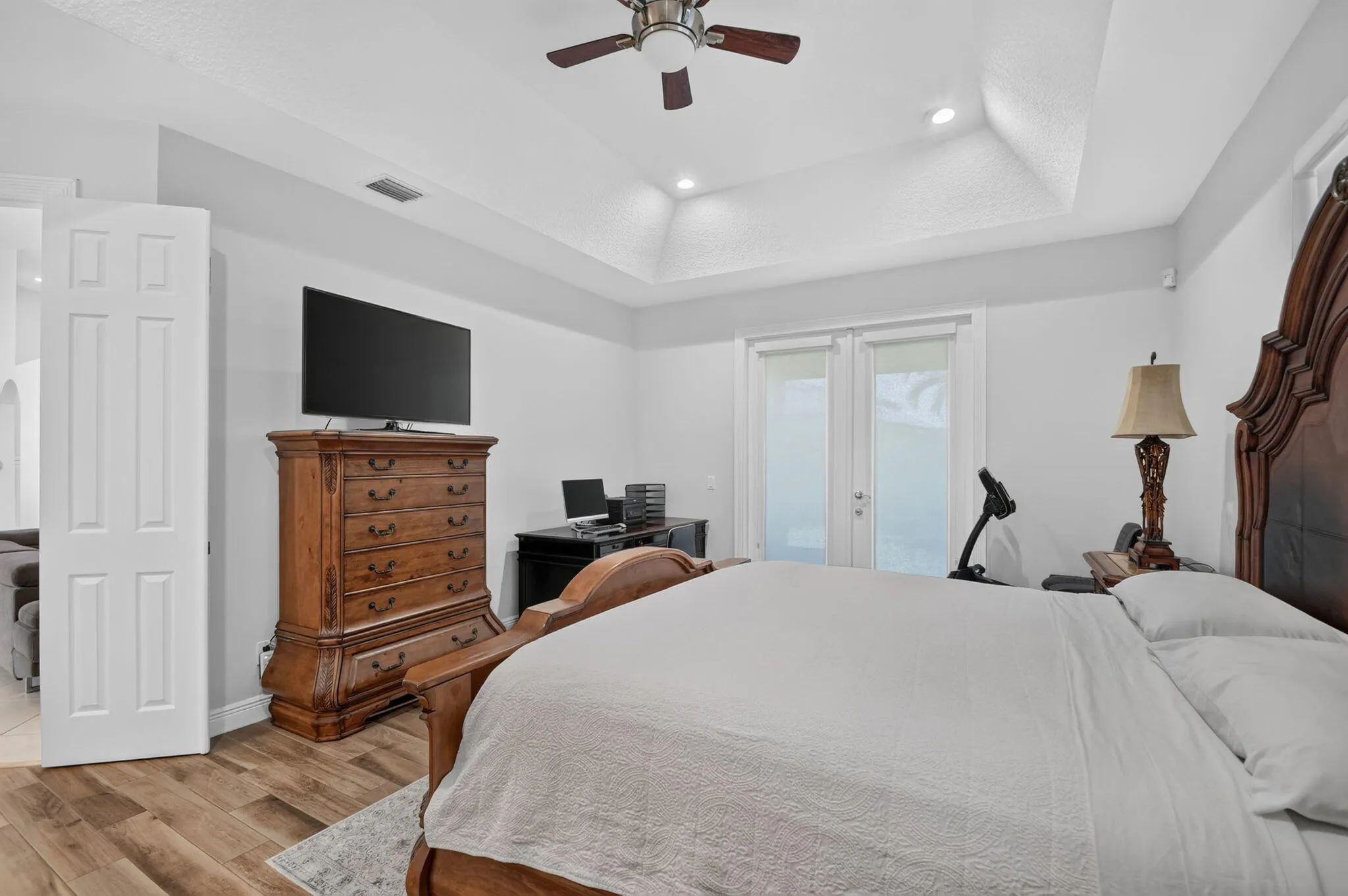 2676 YARMOUTH Drive
