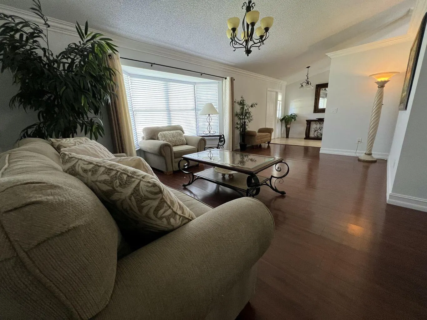 1873 Hollyhock Road
