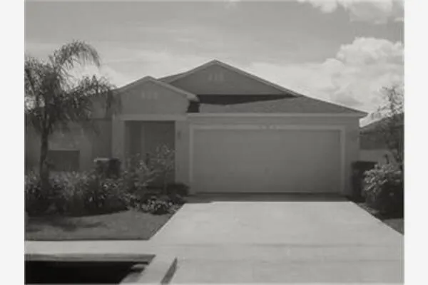 876 GREENLEAF Circle