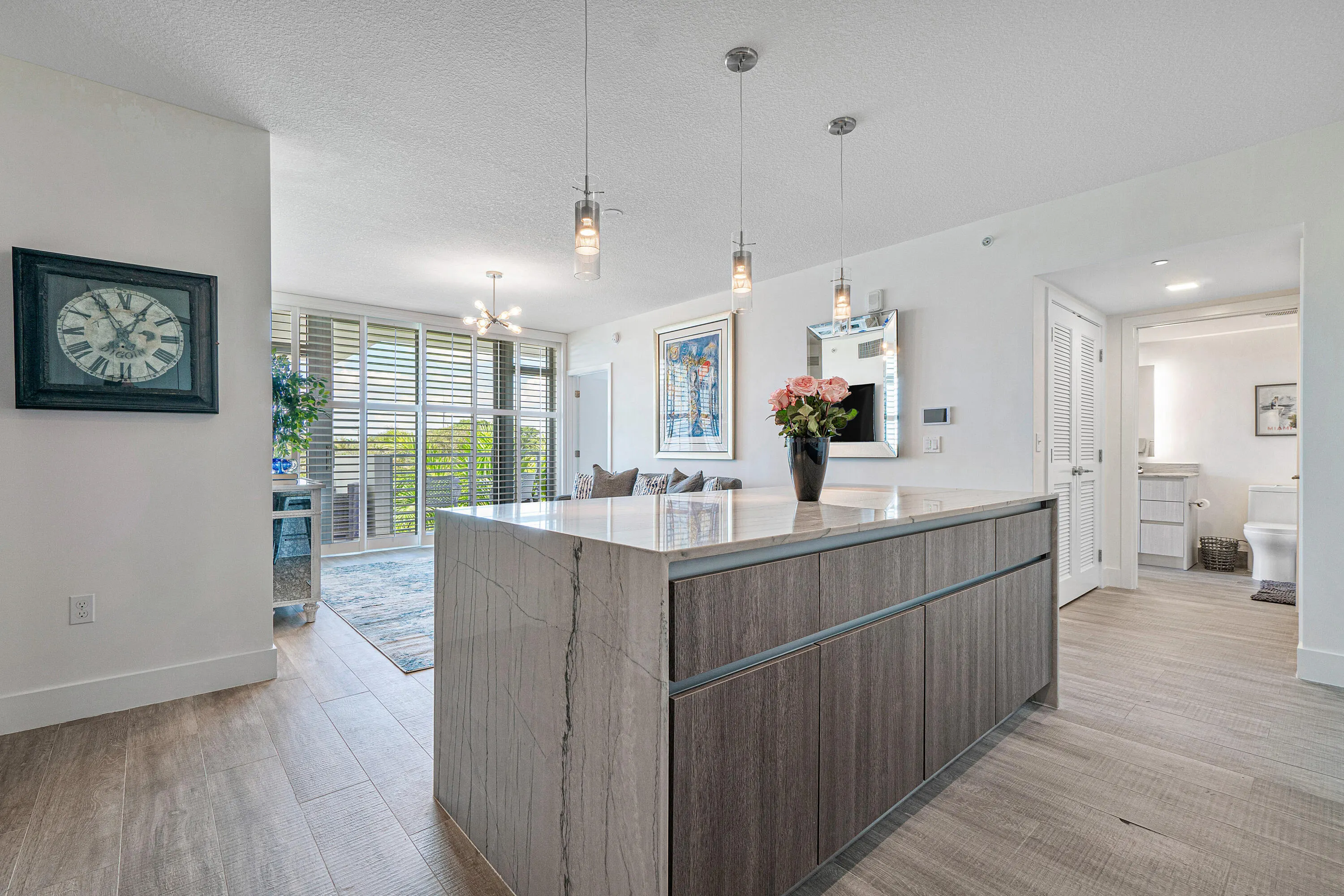 111 SE 1st Avenue #416