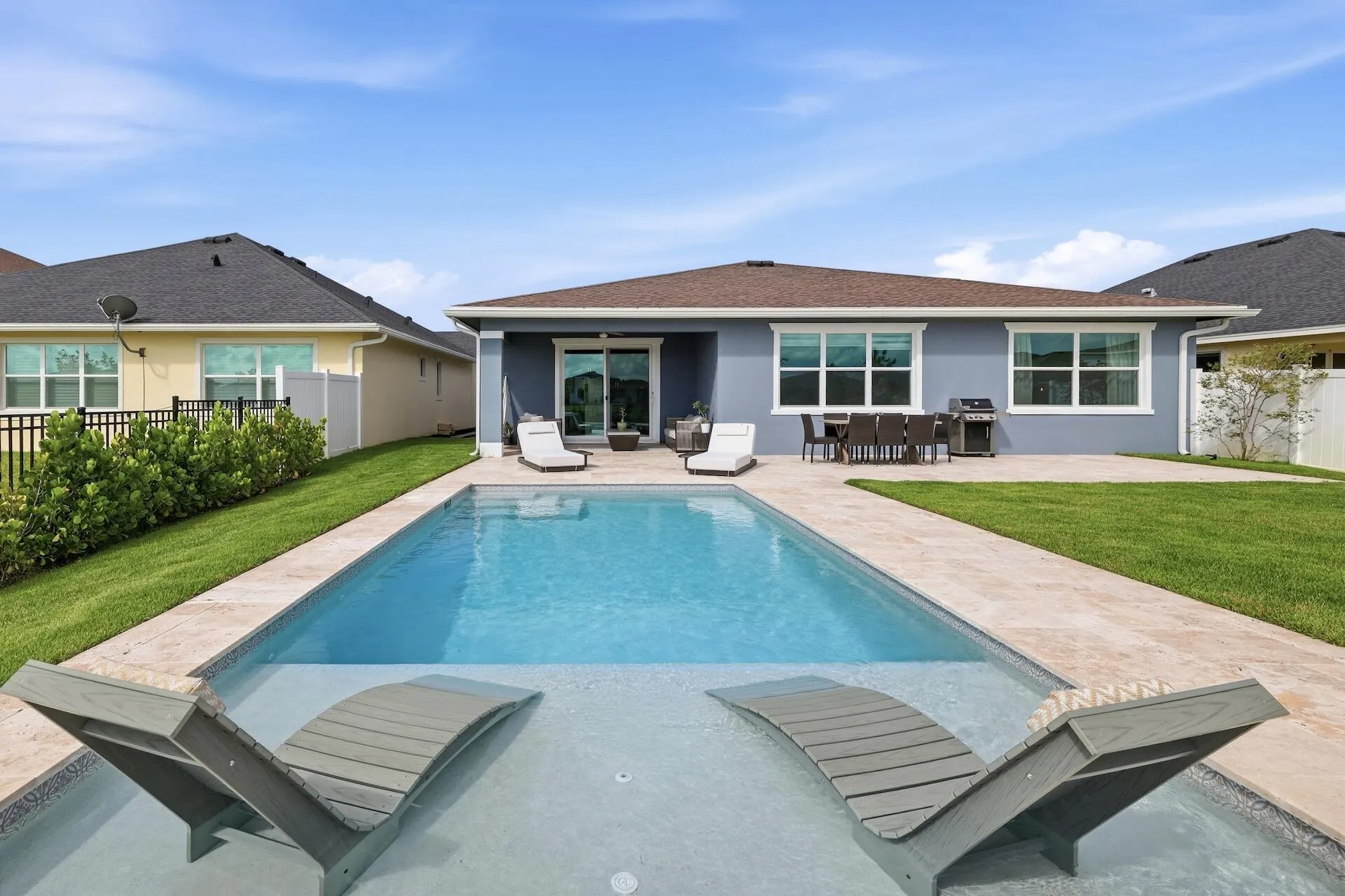 1534 HERON NOOK Road