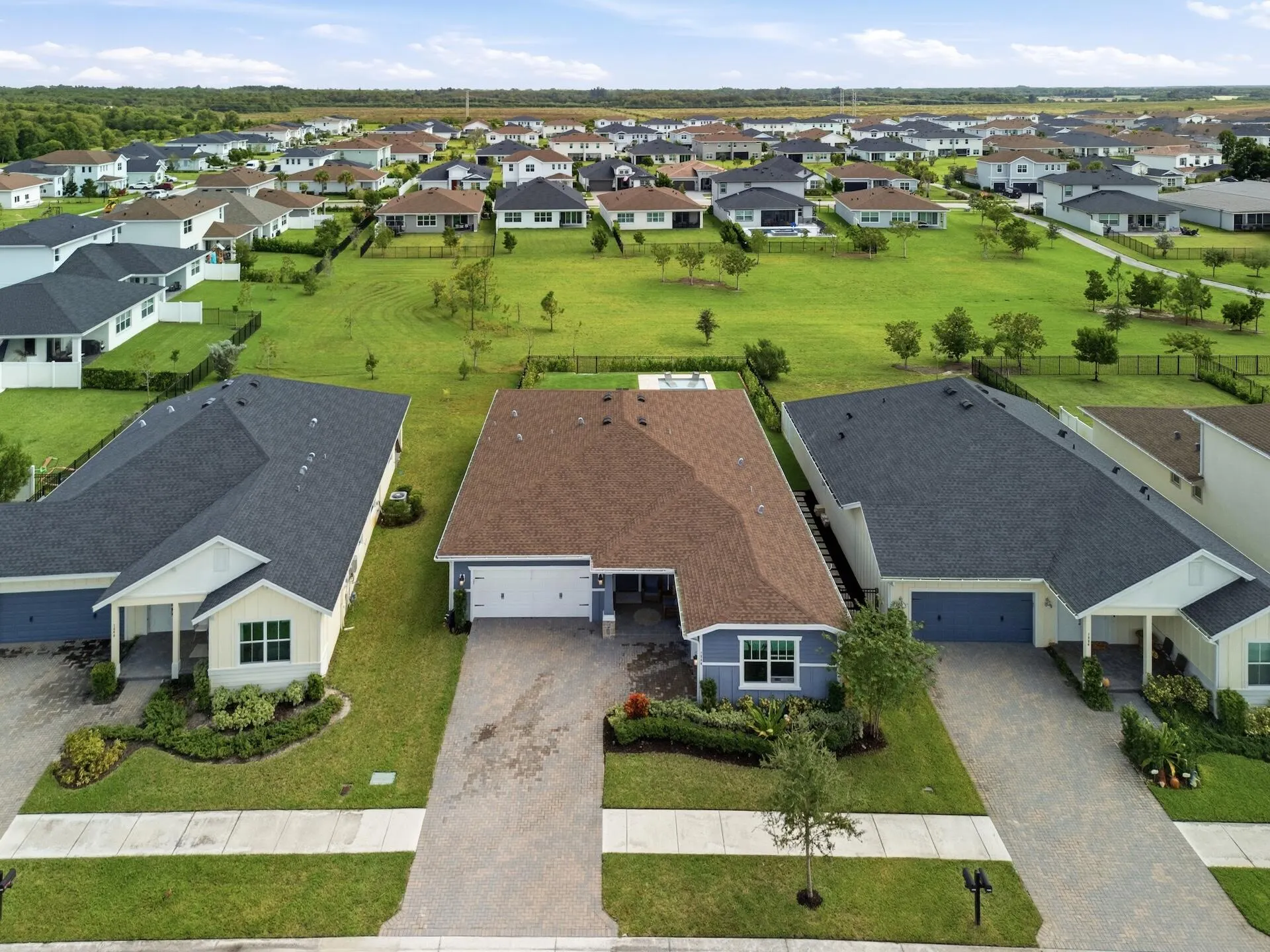 1534 HERON NOOK Road