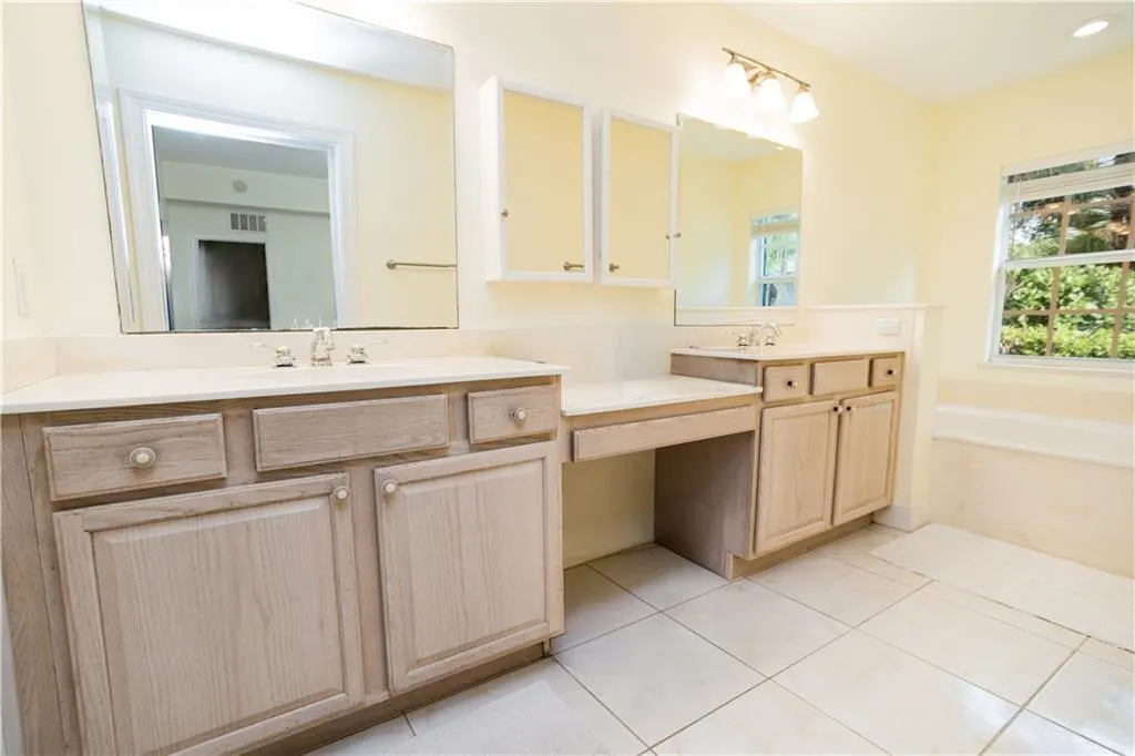 4350 DOUBLES ALLEY Drive #101