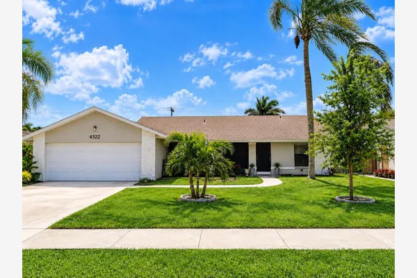 4222 NW 6th Court