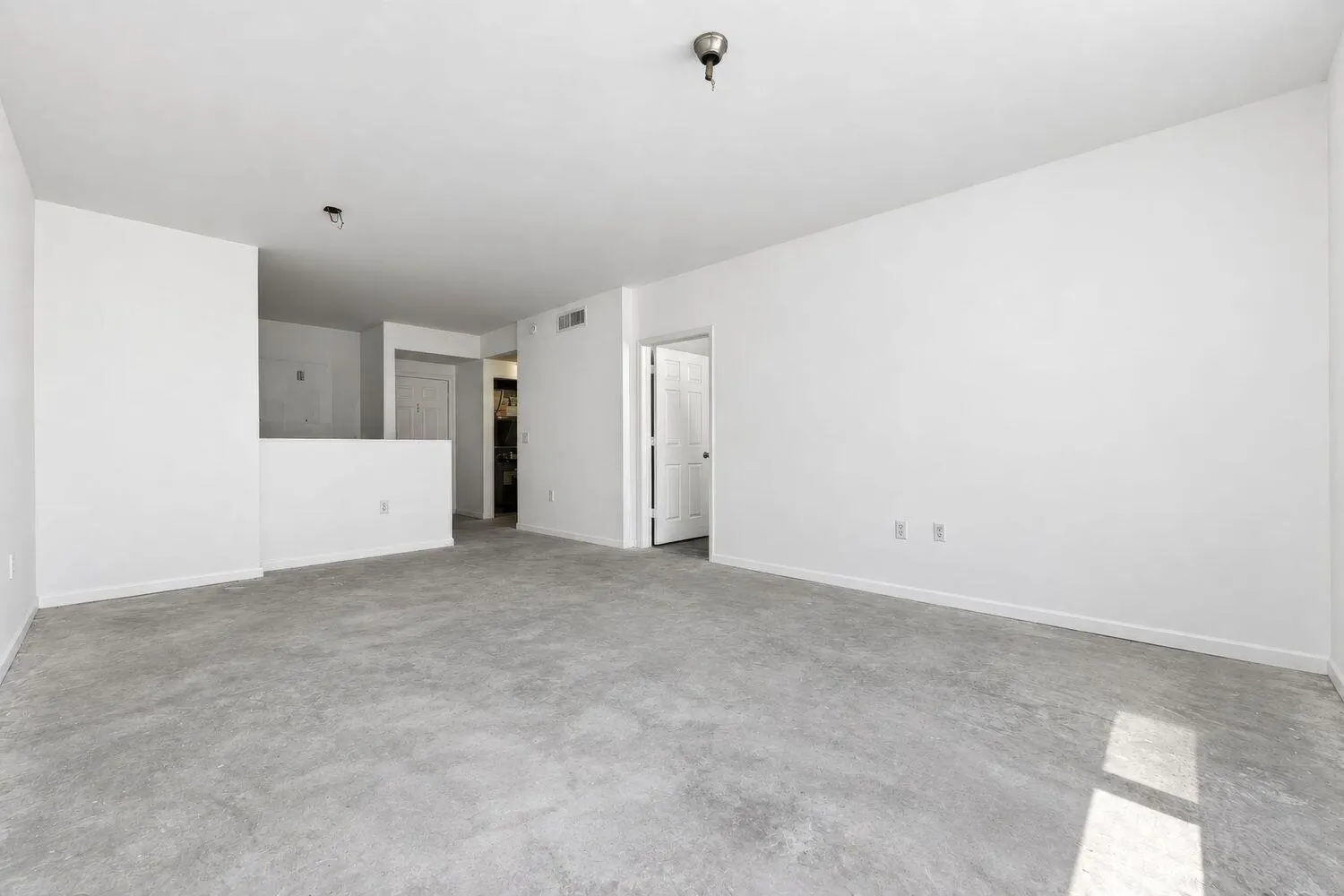 630 S Sapodilla Avenue #433