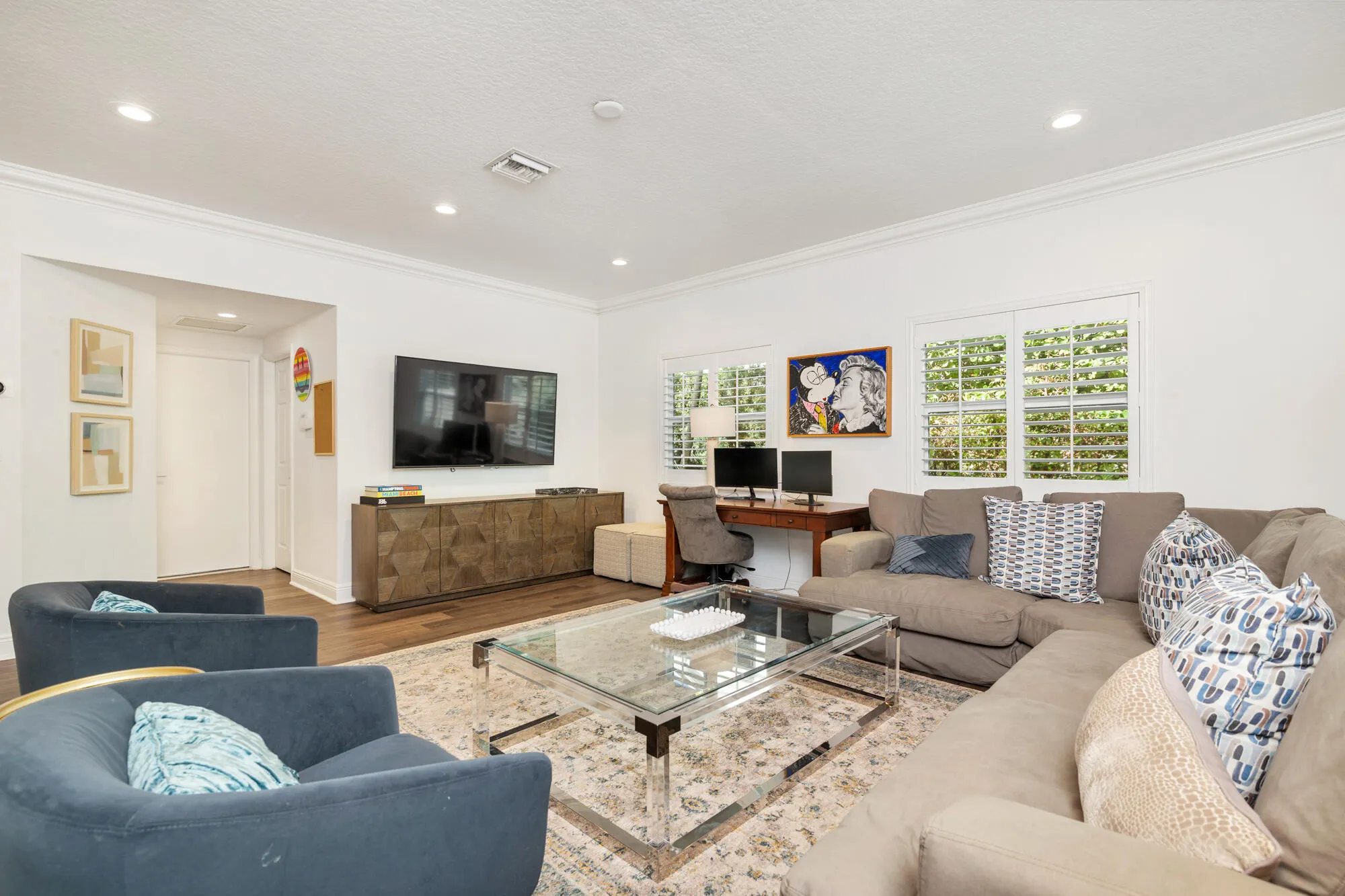 327 Monceaux Road