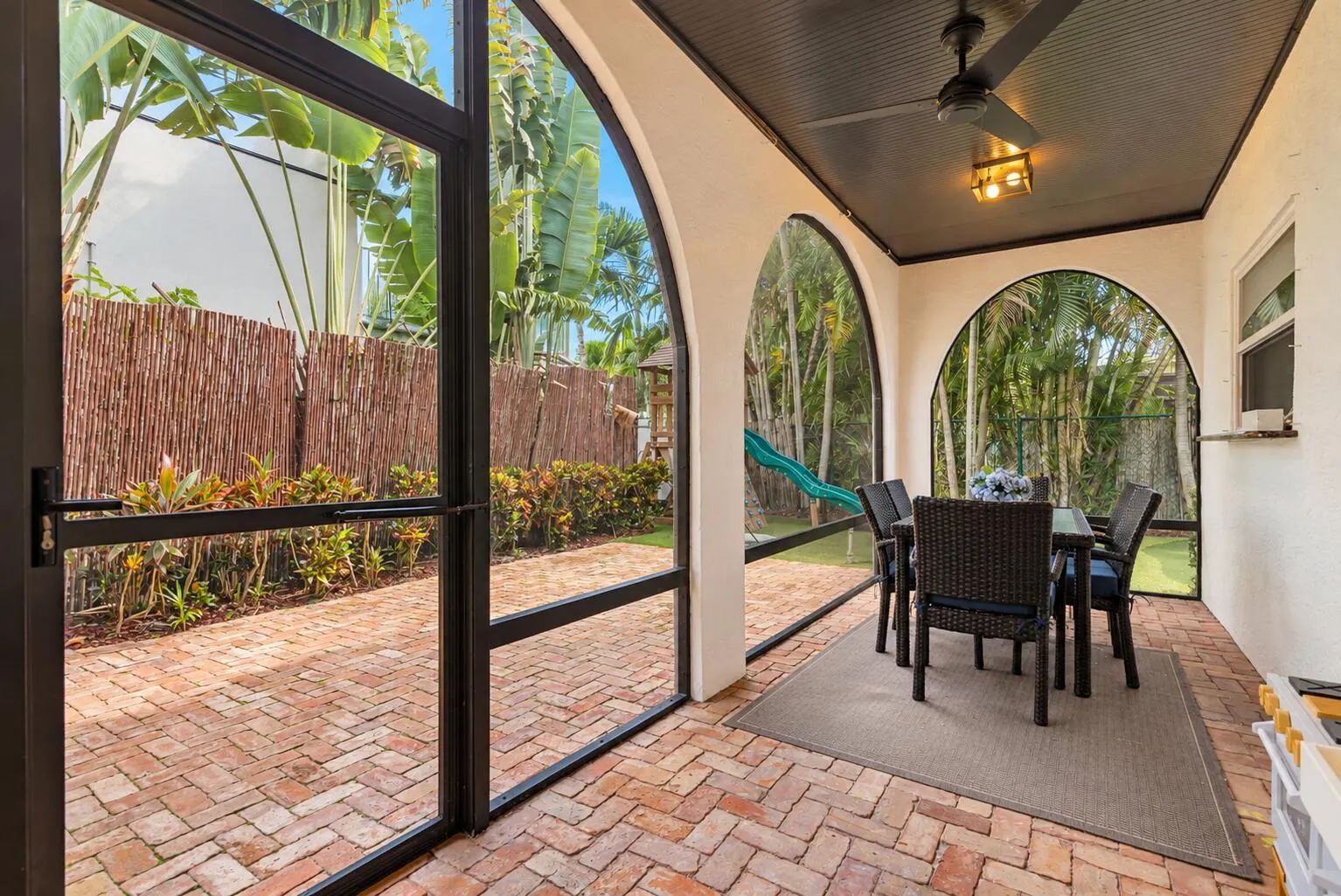 327 Monceaux Road
