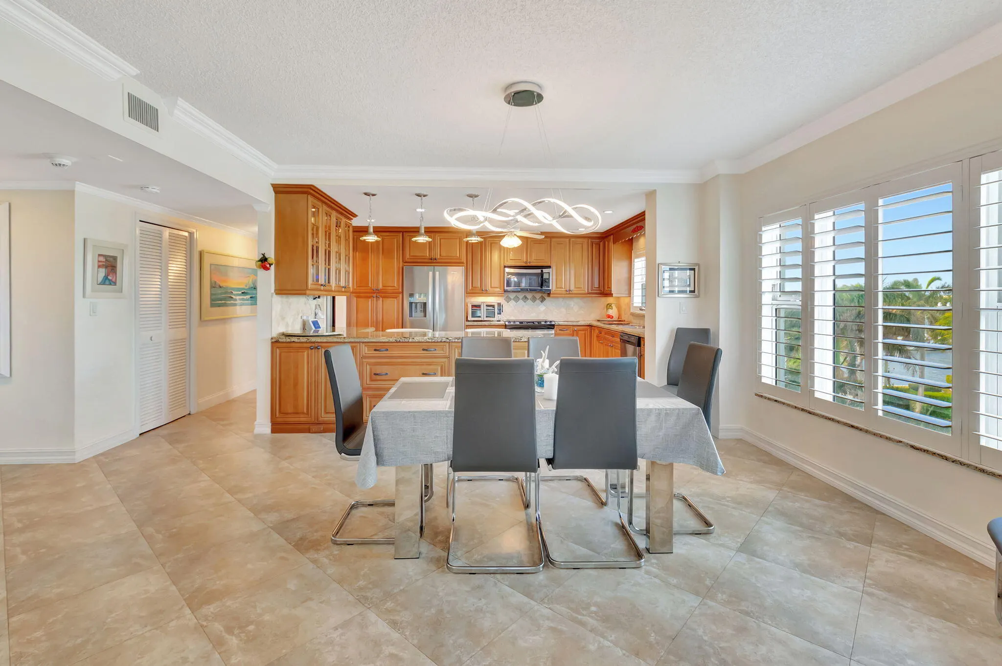 220 Mac Farlane Drive #S-505