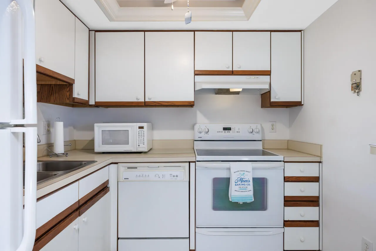 2950 SE Ocean Boulevard #127-3