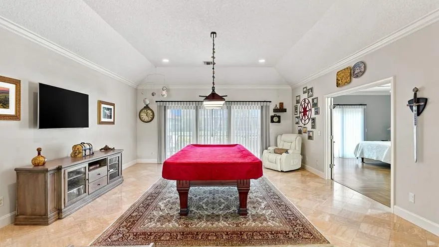 1 Wycliff Road
