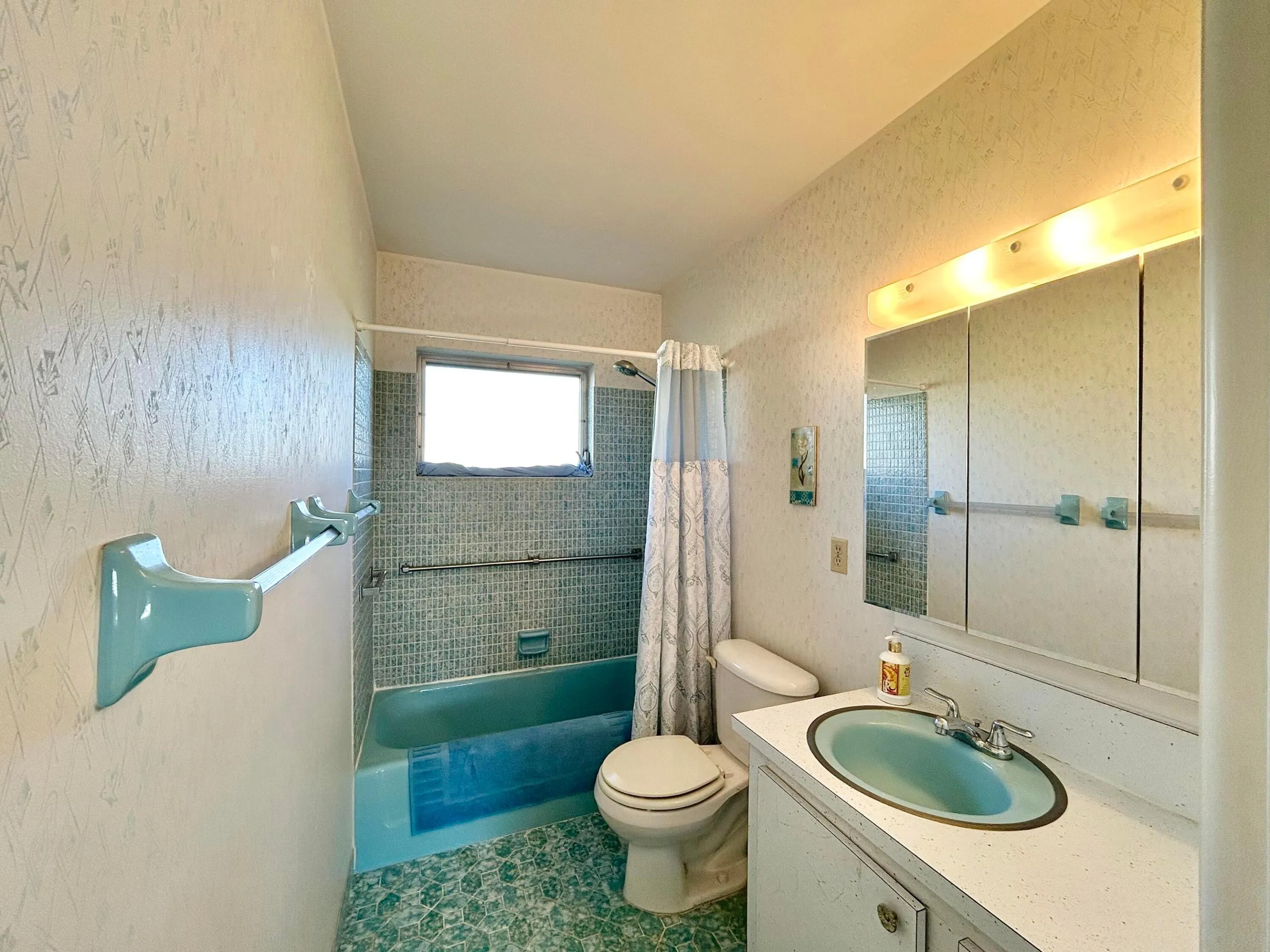 2653 Dudley Drive W #F