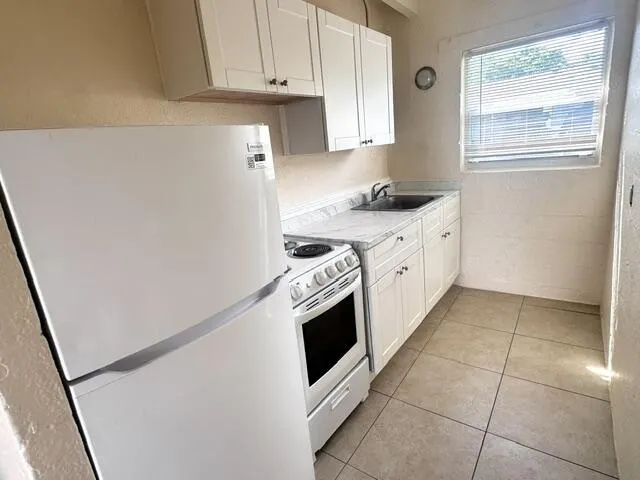 512 19th Street #4