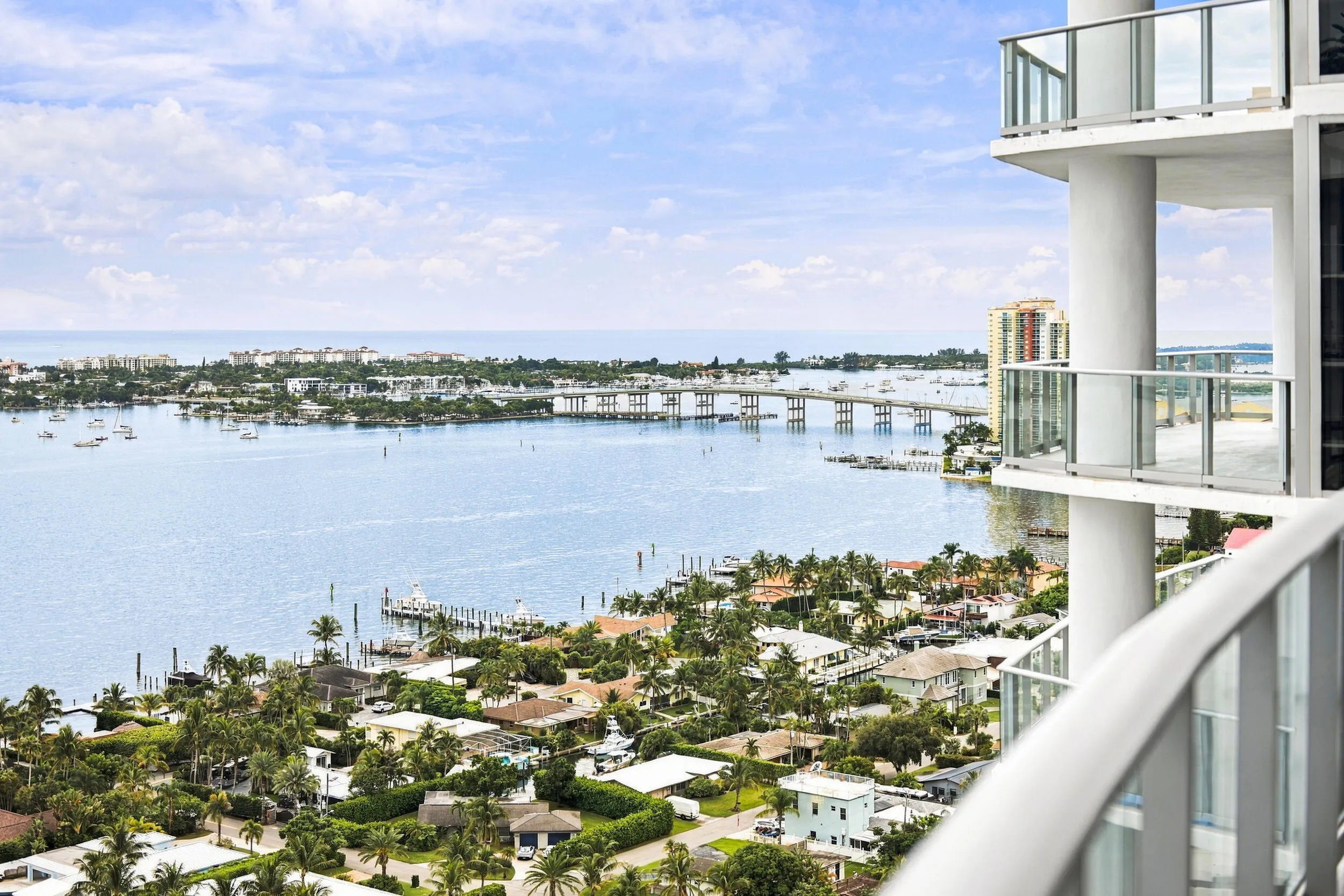 220 LAKE SHORE Drive #2306