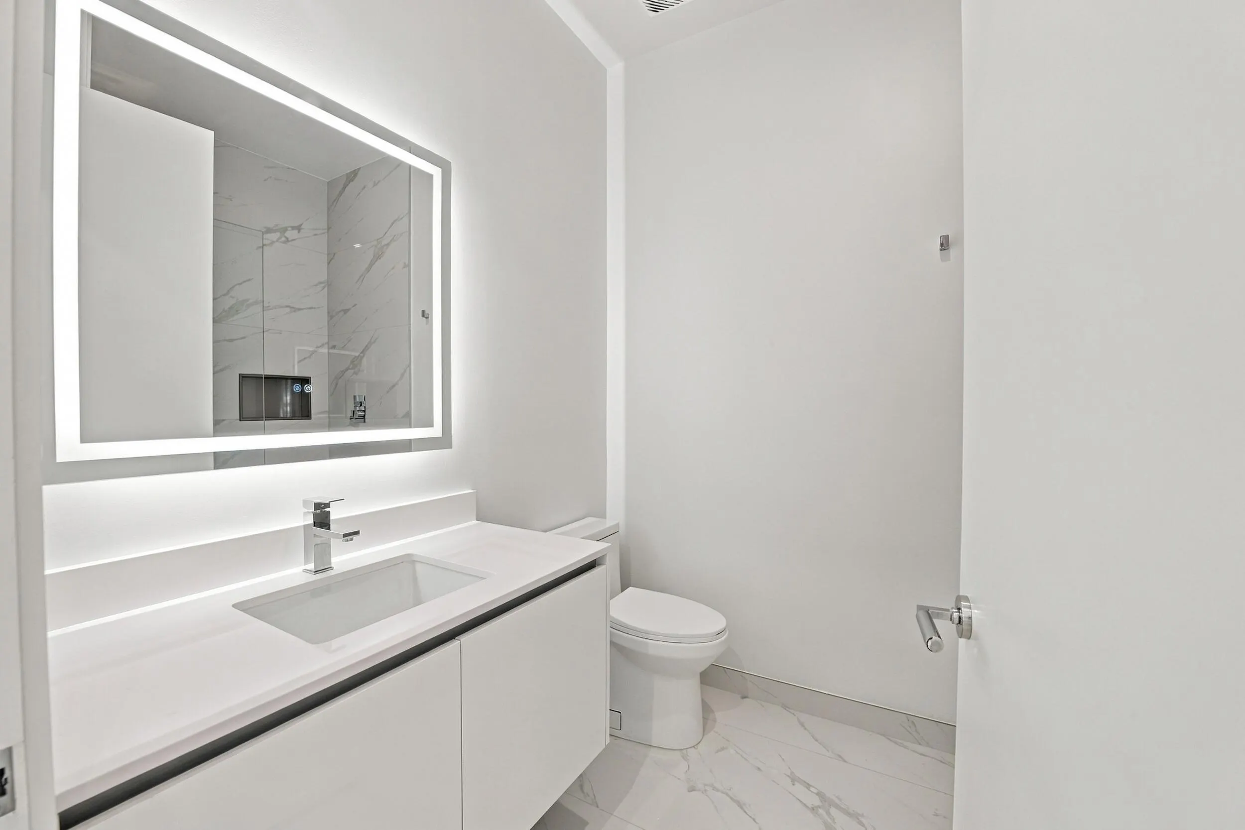 220 LAKE SHORE Drive #2306