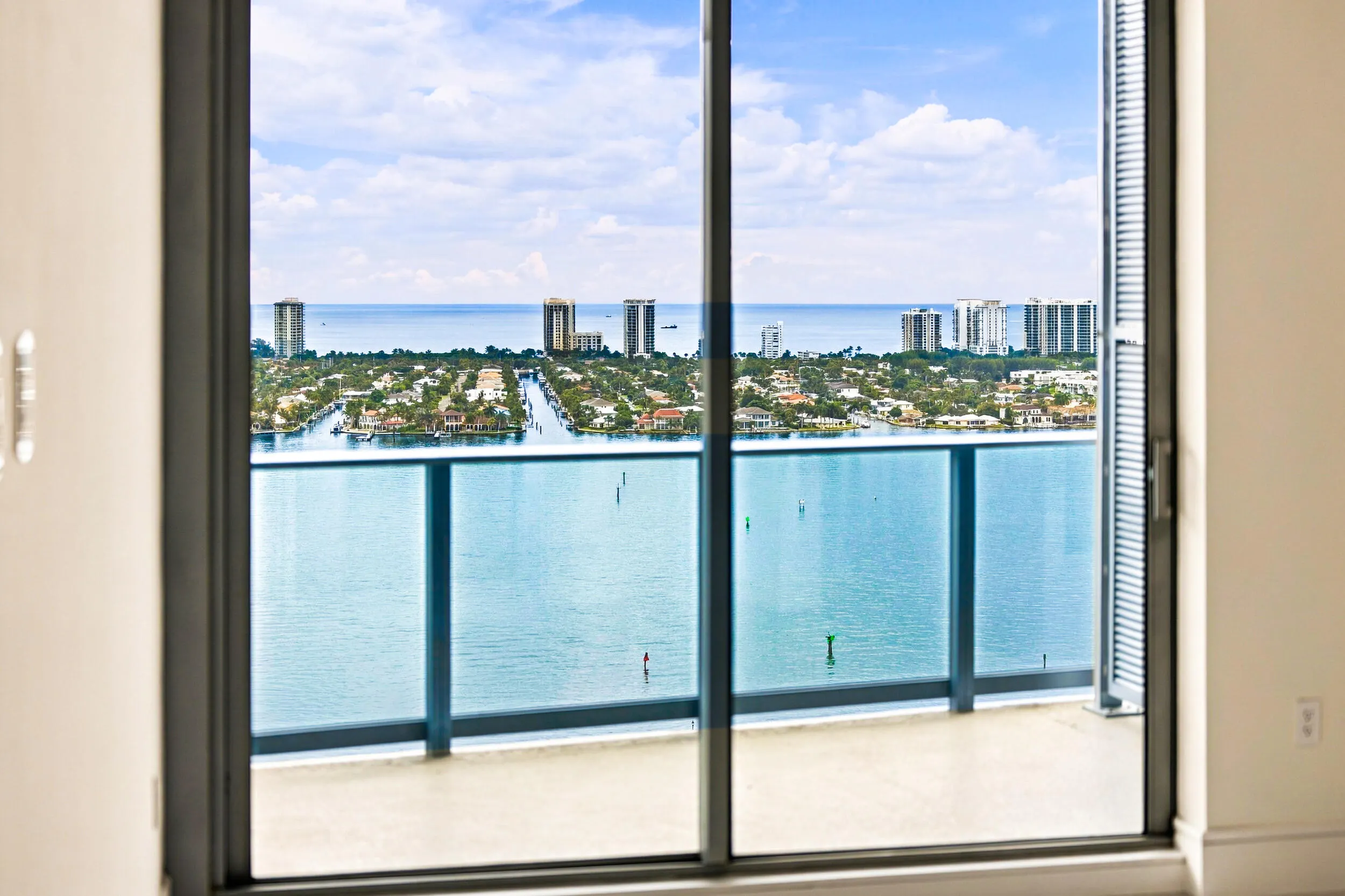 220 LAKE SHORE Drive #2306