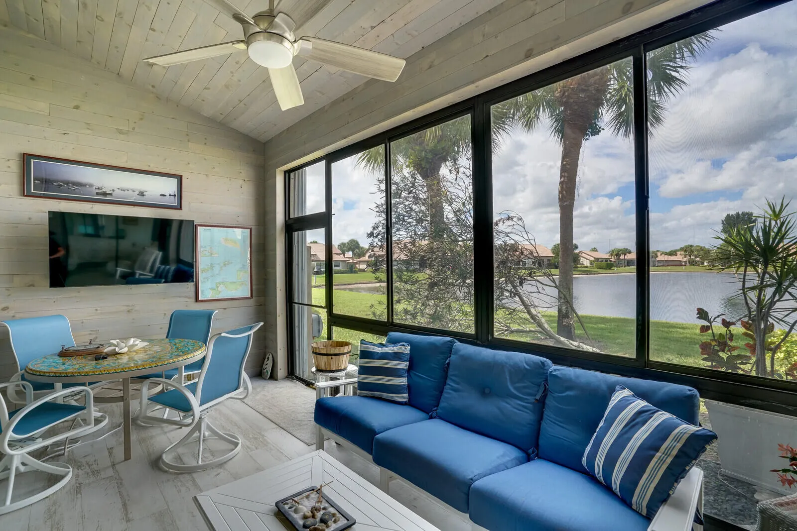 7235 SWEETBAY Court